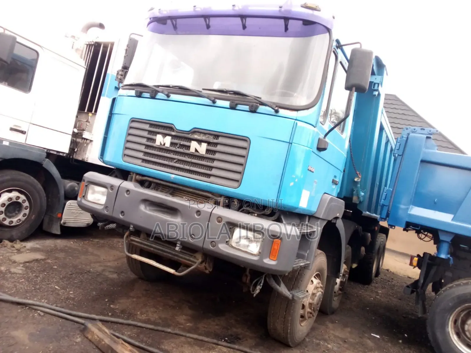 Man Truck 8tyres Tipper 41414 Blue