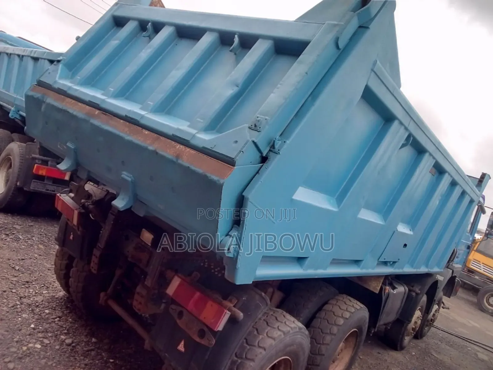 Man Truck 8tyres Tipper 41414 Blue
