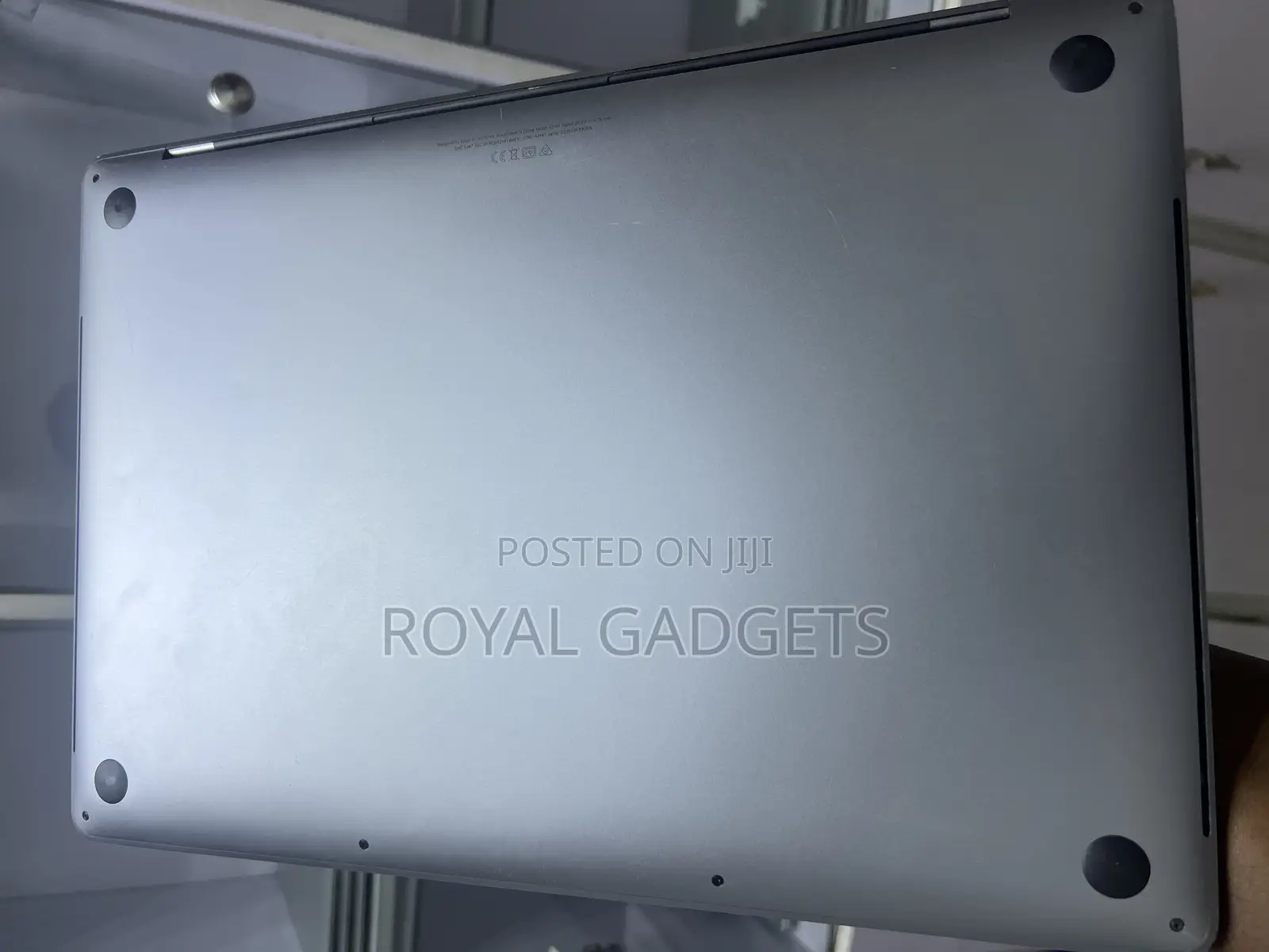 Laptop Apple MacBook Pro 2019 16GB Intel Core i9 SSD 1T