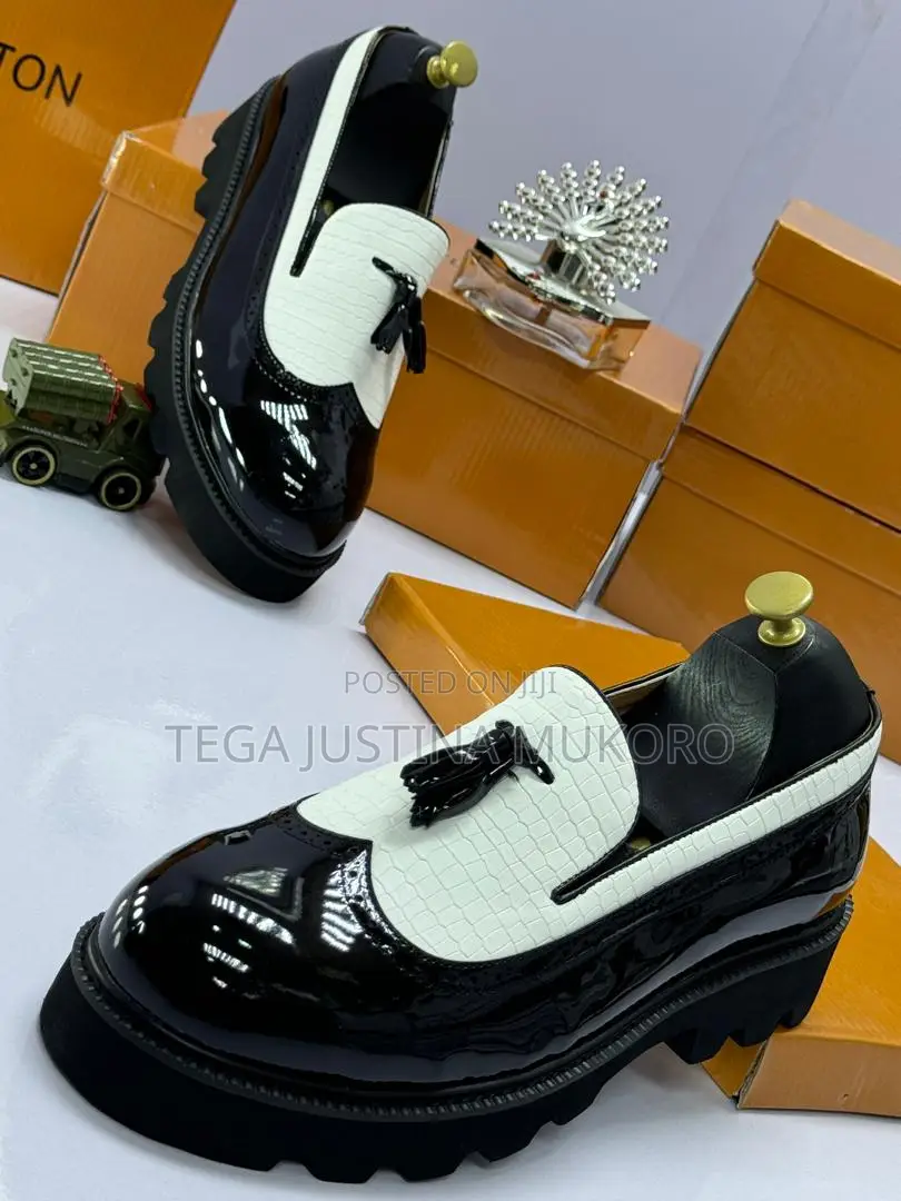 Louis Vuitton Classic Men's Footwear