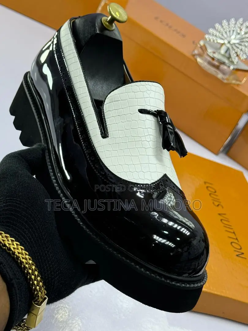 Louis Vuitton Classic Men's Footwear