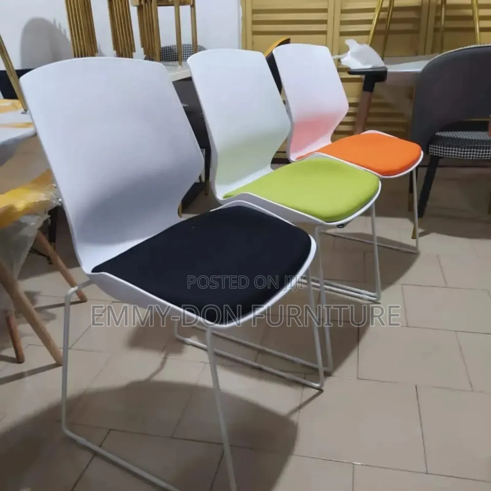 High Quality Restaurant Chair