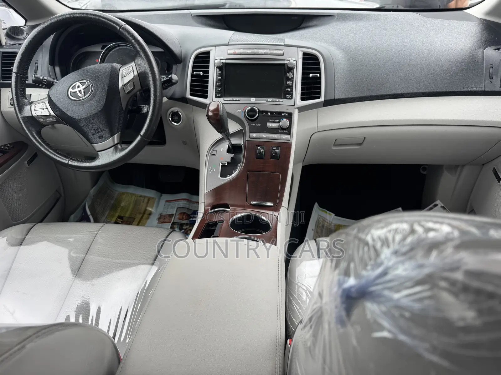 Toyota Venza V6 AWD 2010 Gray