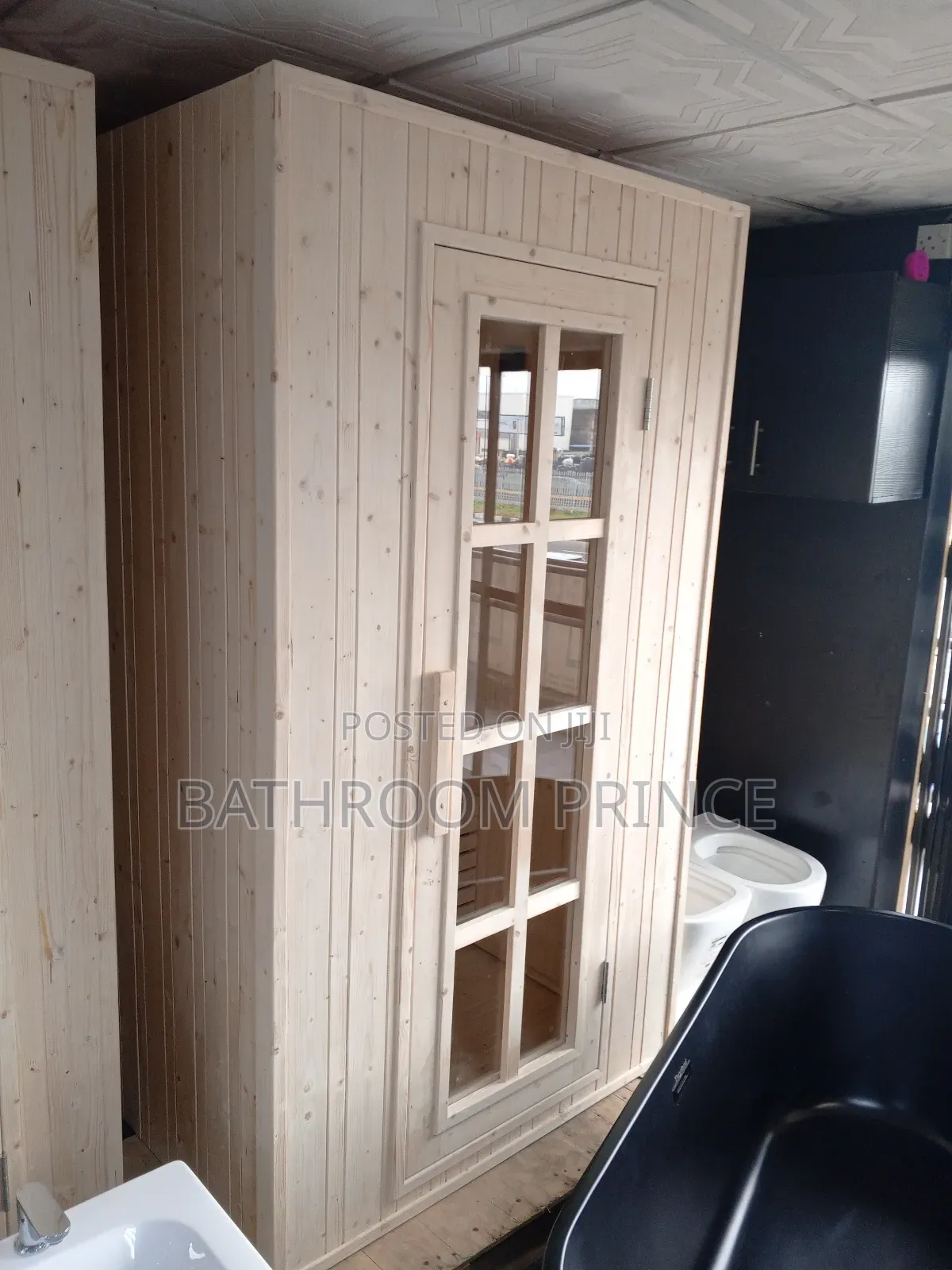 Twyford England Sauna (120×120)