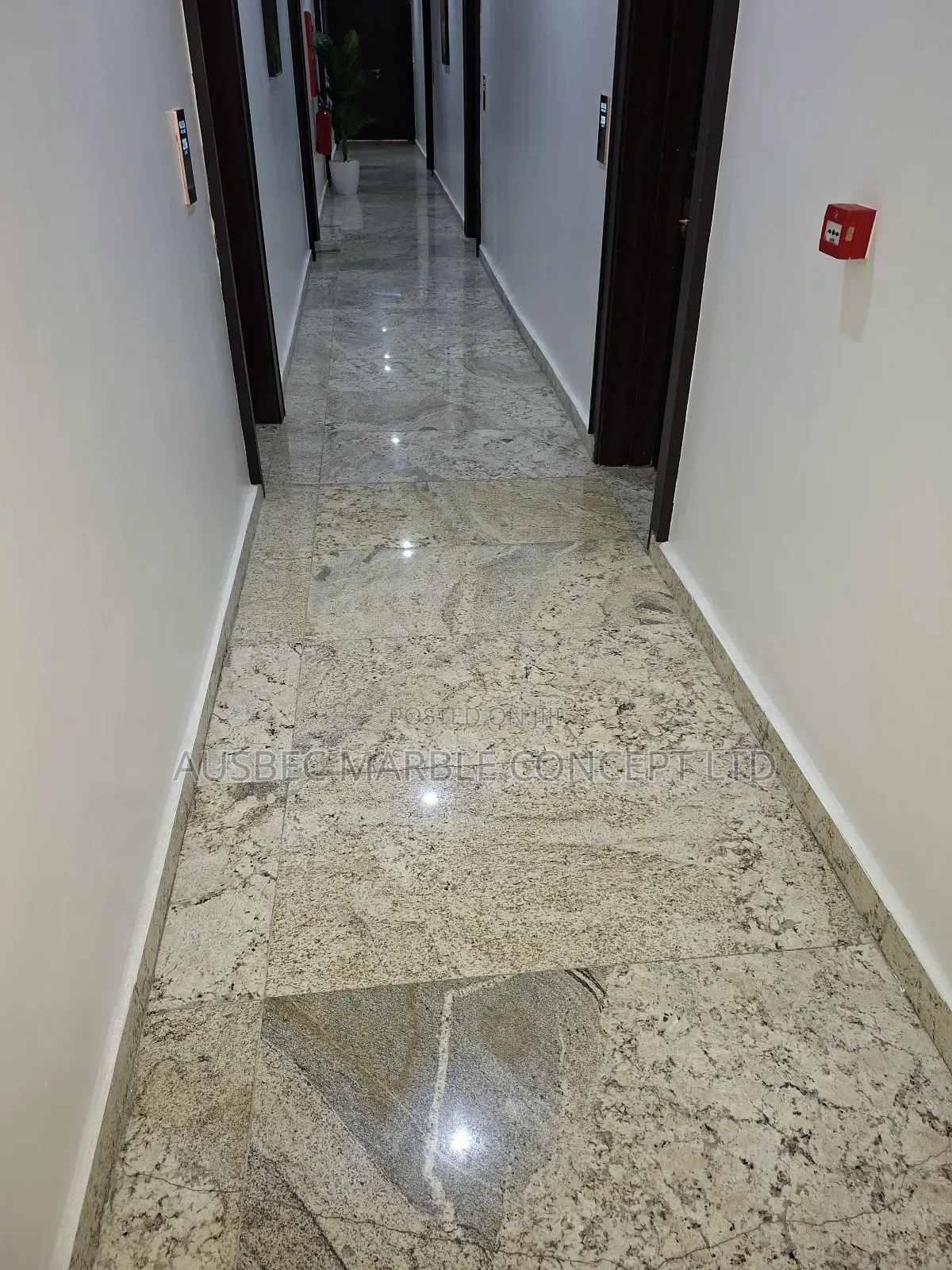 Polished Granite Tiles