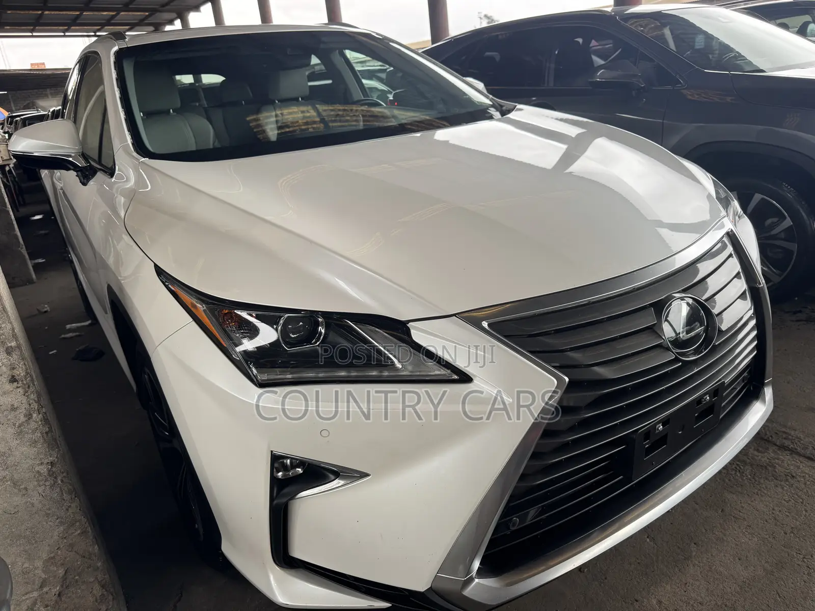 Lexus RX 350 FWD 2019 White