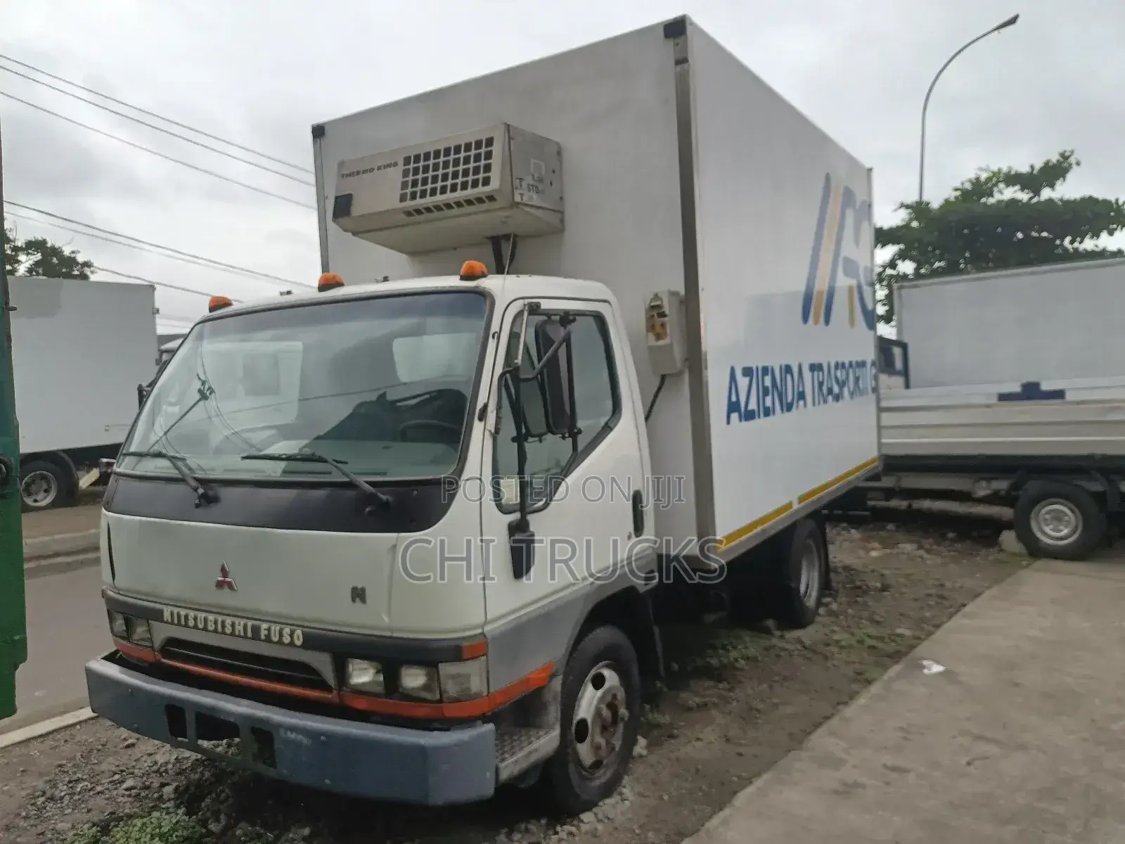 Mitsubishi Fuso Cooling Truck