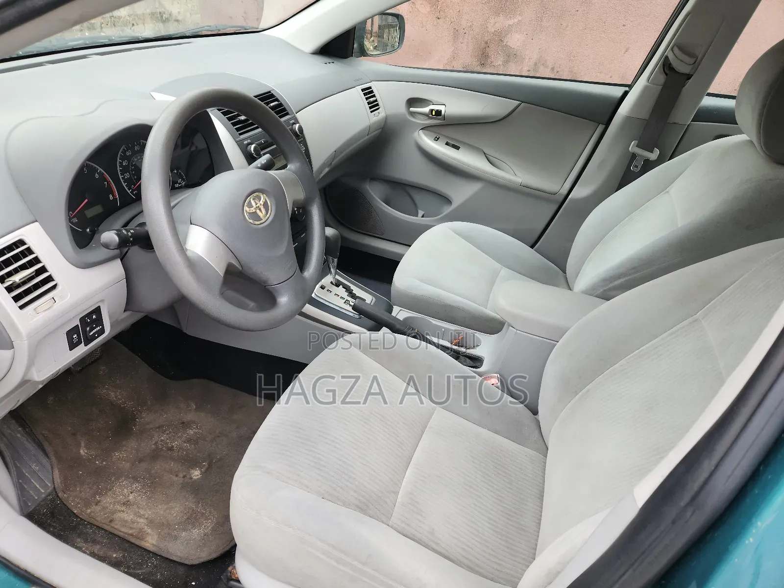 Toyota Corolla LE 4dr Sedan (1.8L 4cyl 4A) 2010 Green