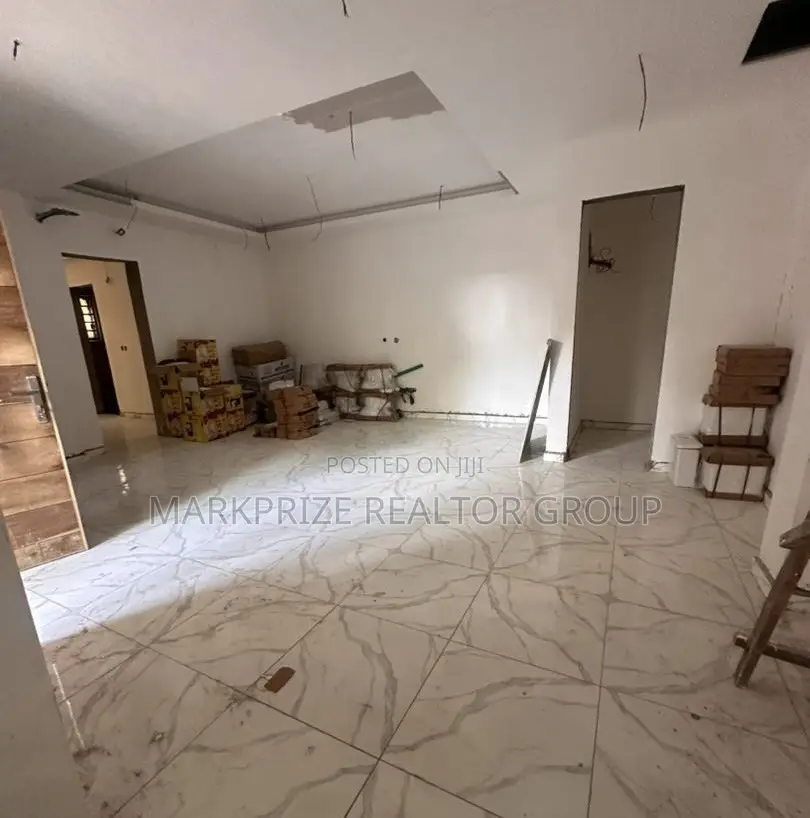 2bdrm Apartment in Ologolo Lekki Lagos for sale