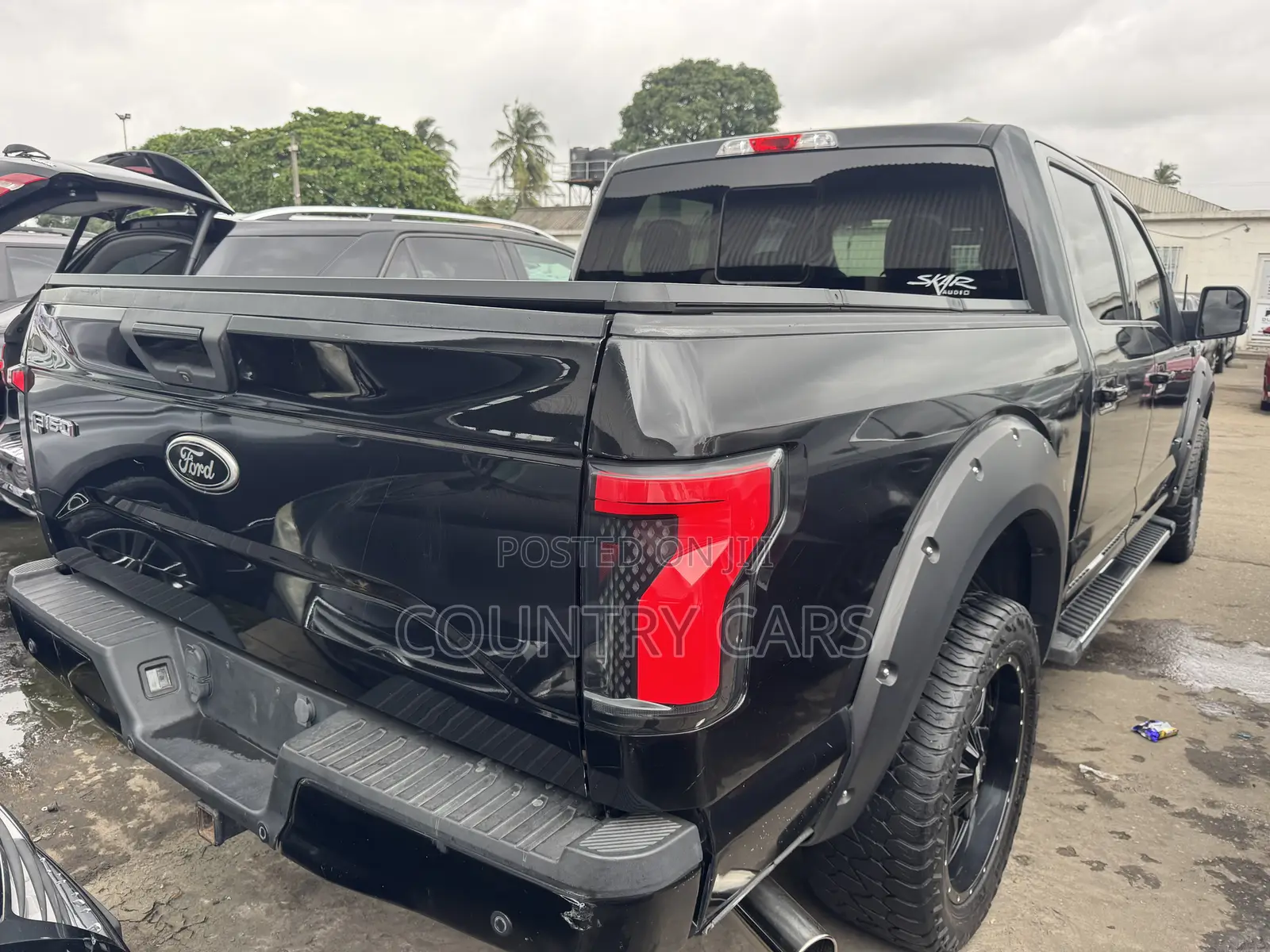 Ford F-150 XLT 4x4 SuperCrew Cab Styleside 5.5 ft. box 145 in. WB 2019
