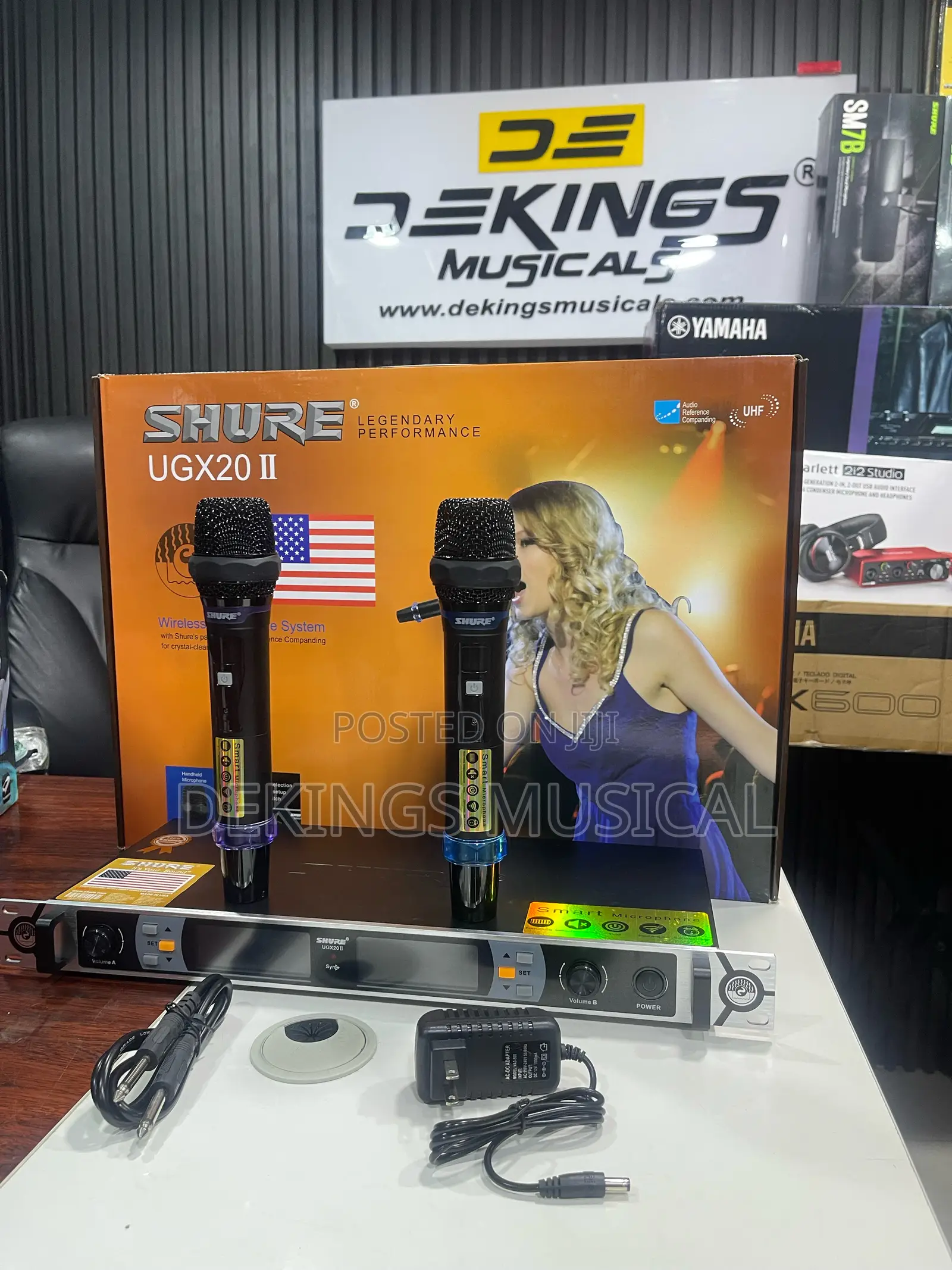 Shure Ugx20 Ii Lengendary Wireless Microphone