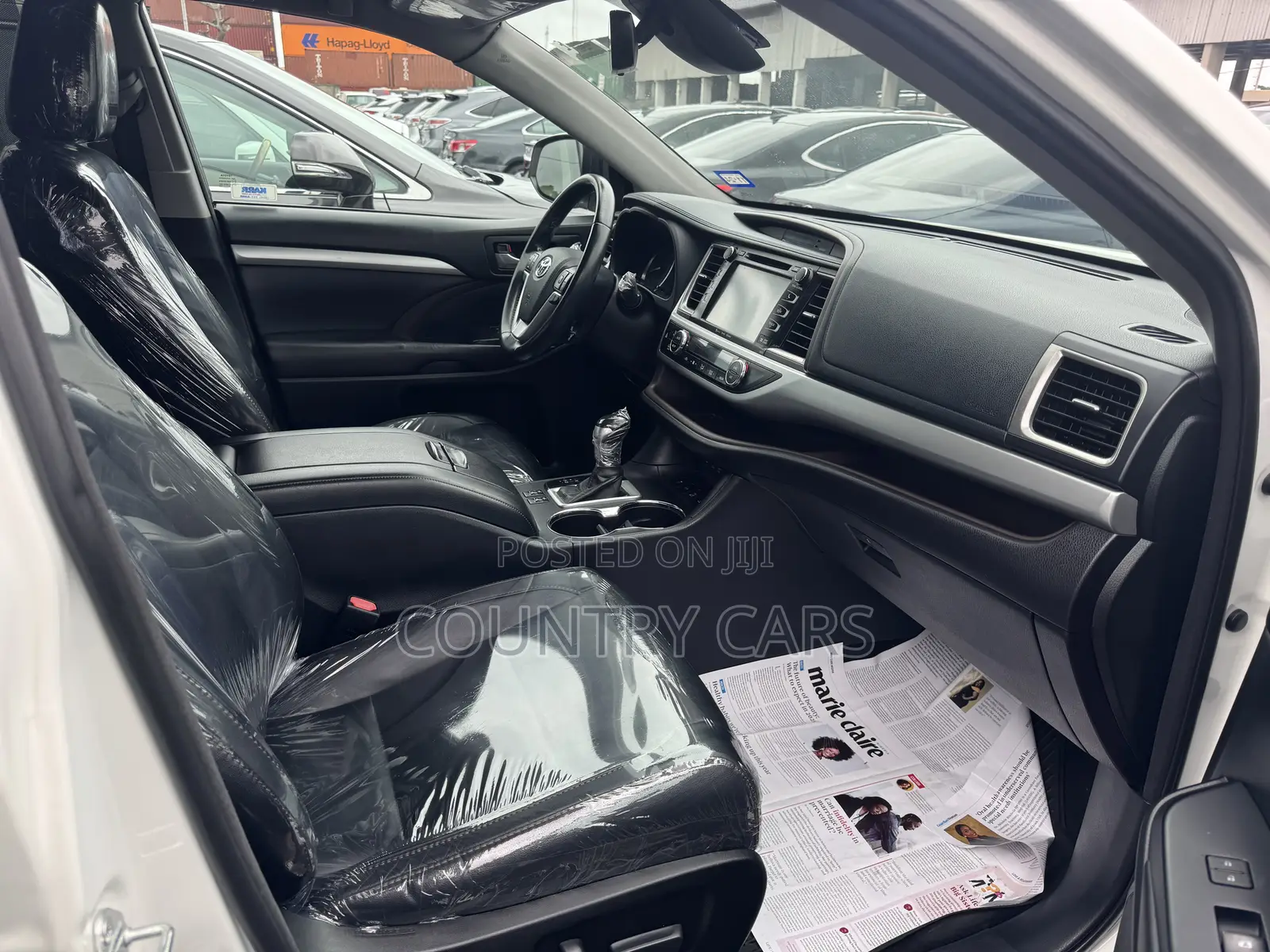 Toyota Highlander XLE 4x4 V6 (3.5L 6cyl 8A) 2017 White