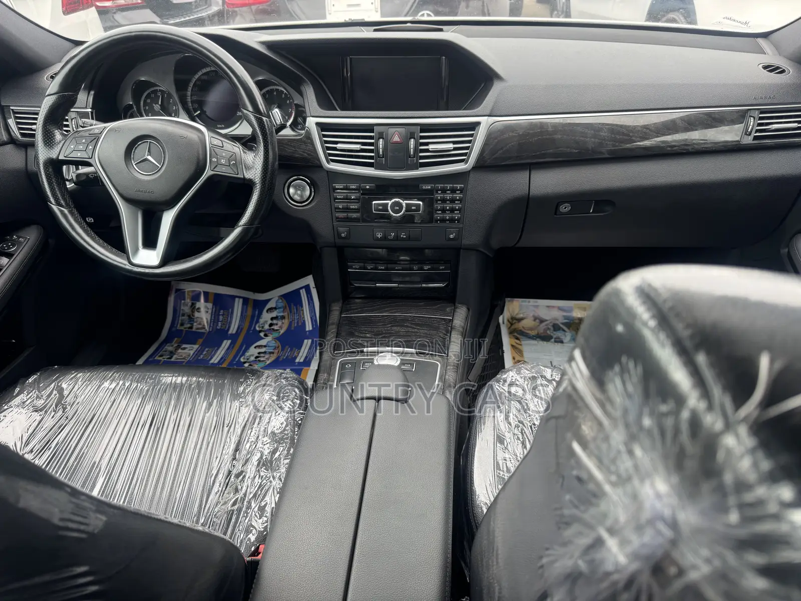 Mercedes-Benz E350 Base 4Matic Sedan AWD (3.5L 6cyl 7A) 2013 White