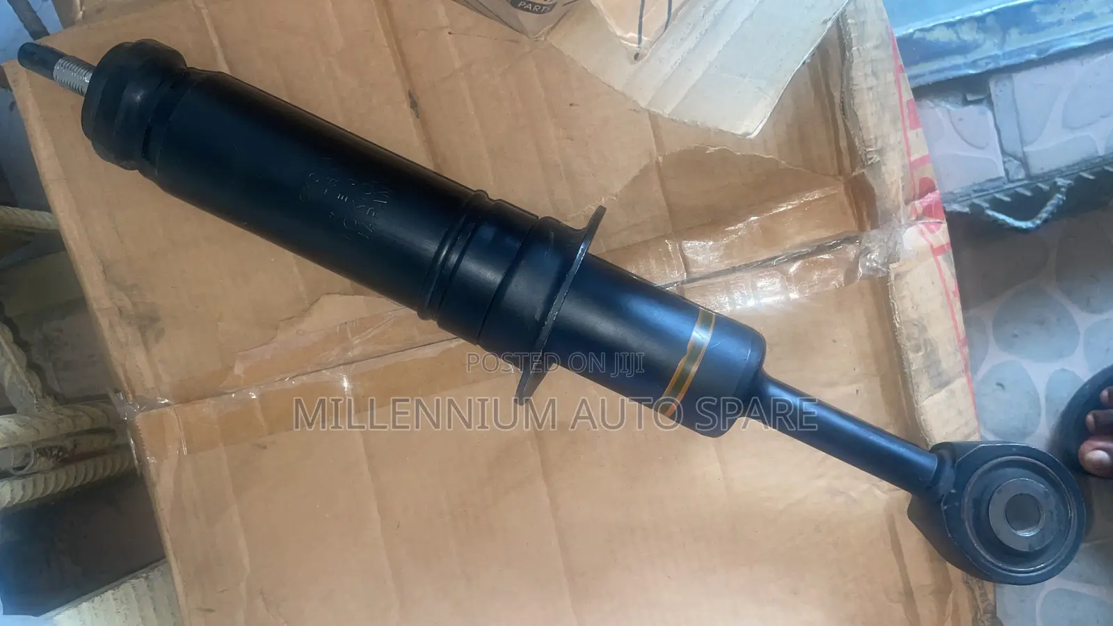Front Shock Lx 570