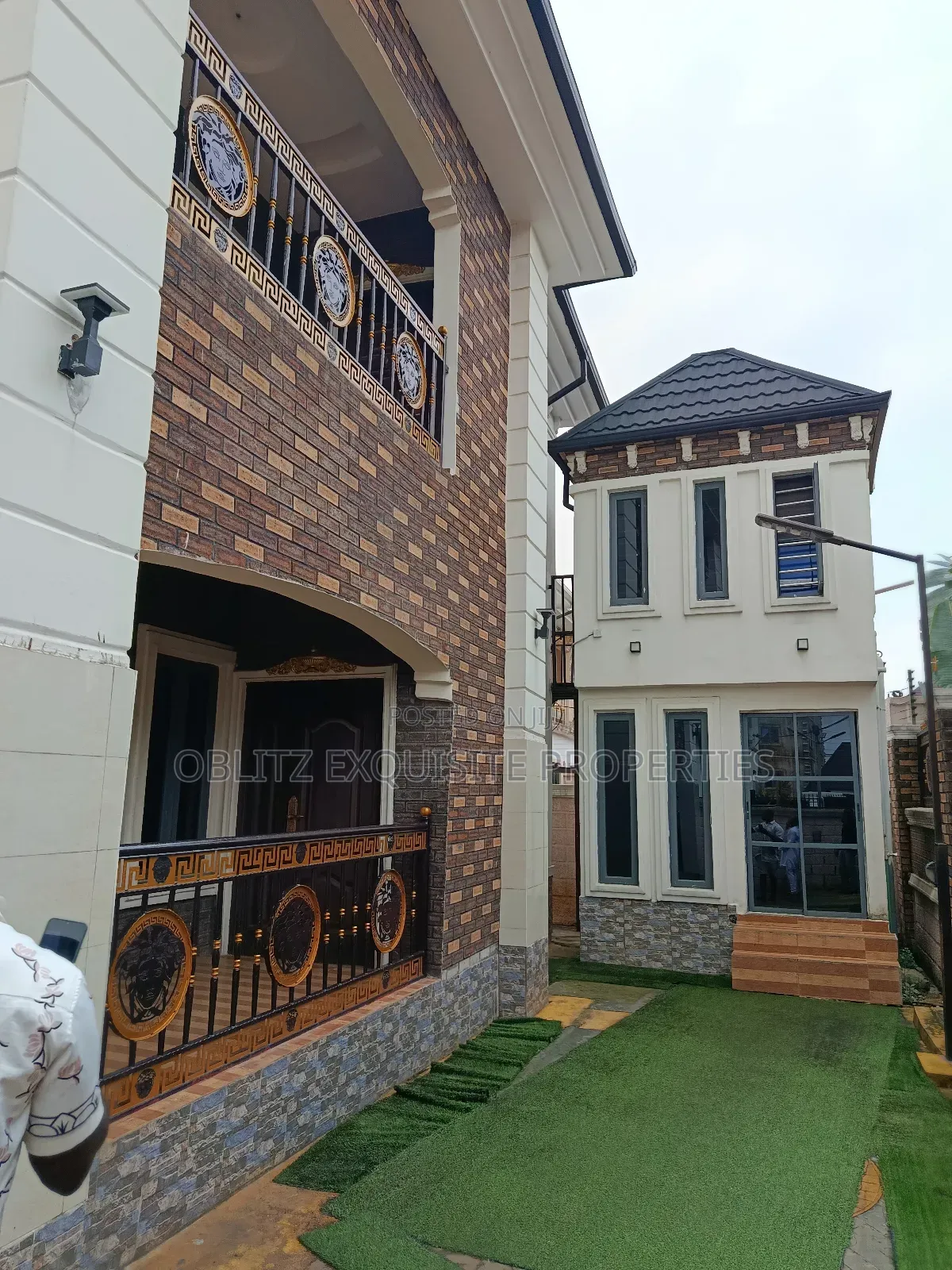 4bdrm Duplex in Owerri for sale