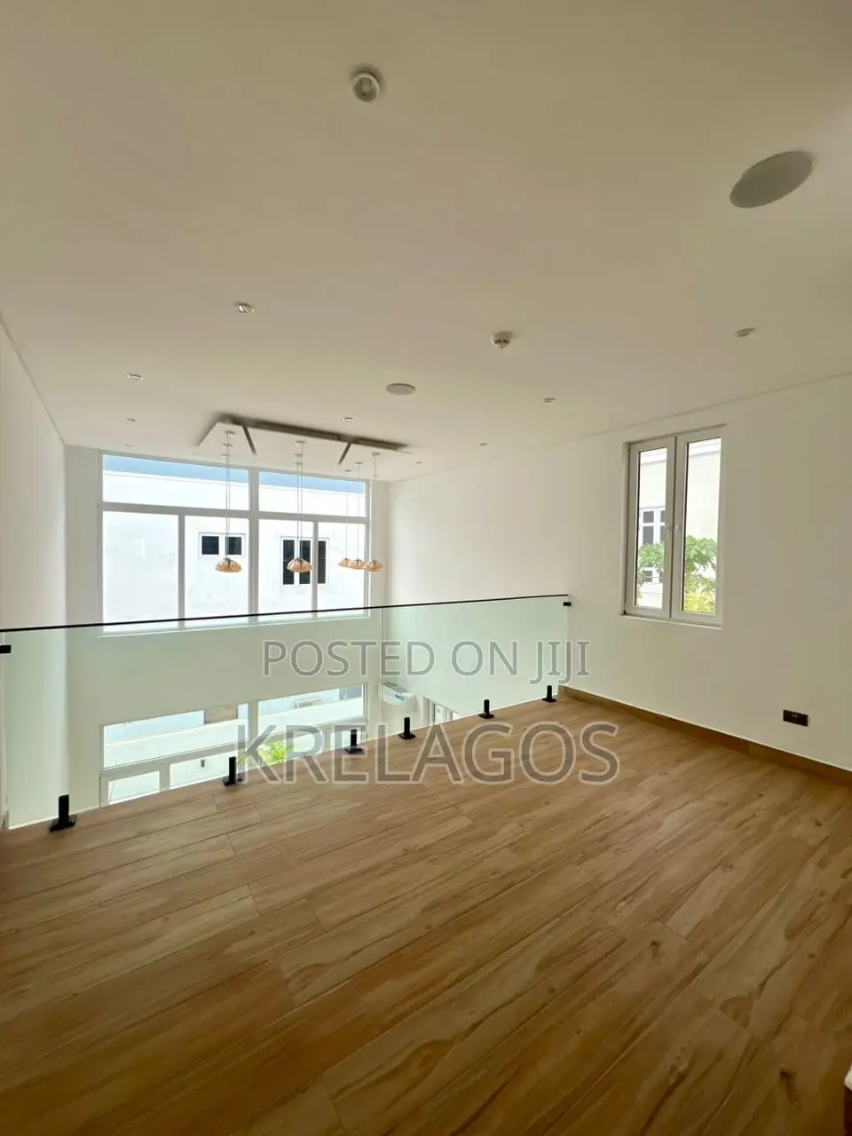 4bdrm Duplex in Osapa london for sale