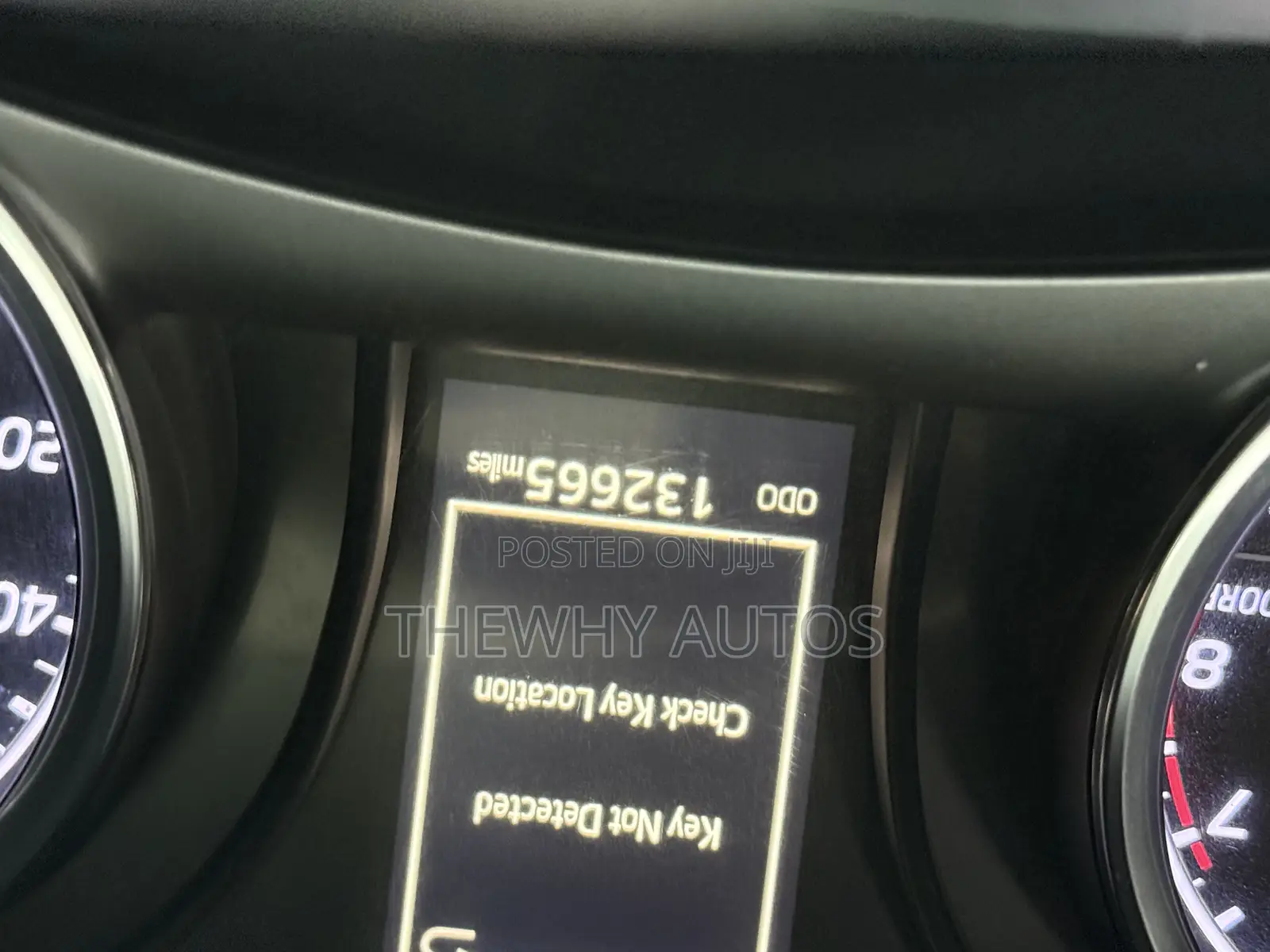 Toyota Camry SE (2.5L 4cyl 8A) 2019 Red