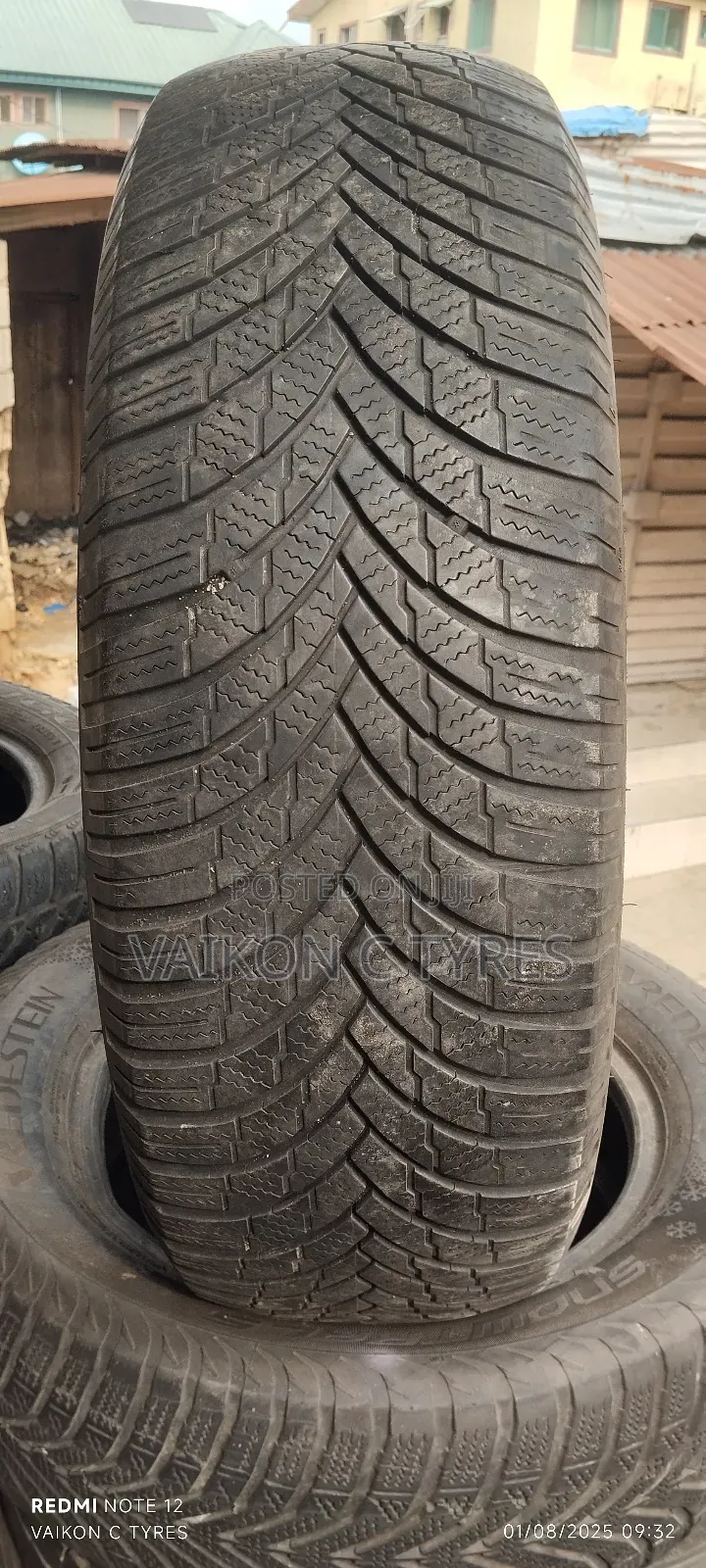225/65r17 for Suv Vehicles Like Rav4,Lexus 330 Others