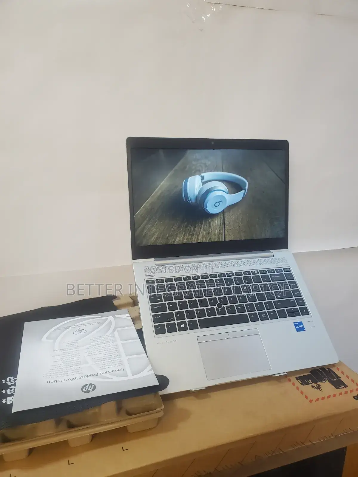 New Laptop HP EliteBook 8570W 12GB Intel Core i5 SSD 1T