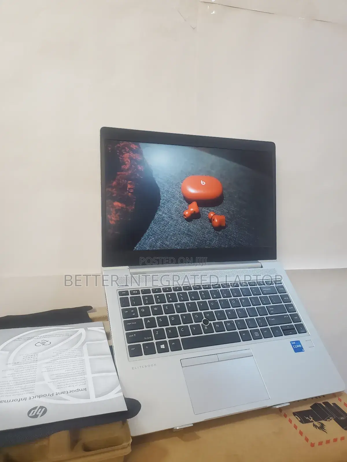 New Laptop HP EliteBook 8730W 8GB Intel Core i5 SSD 256GB