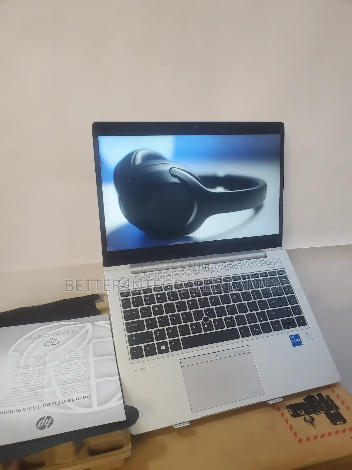 New Laptop HP EliteBook 8730W 8GB Intel Core i5 SSD 256GB