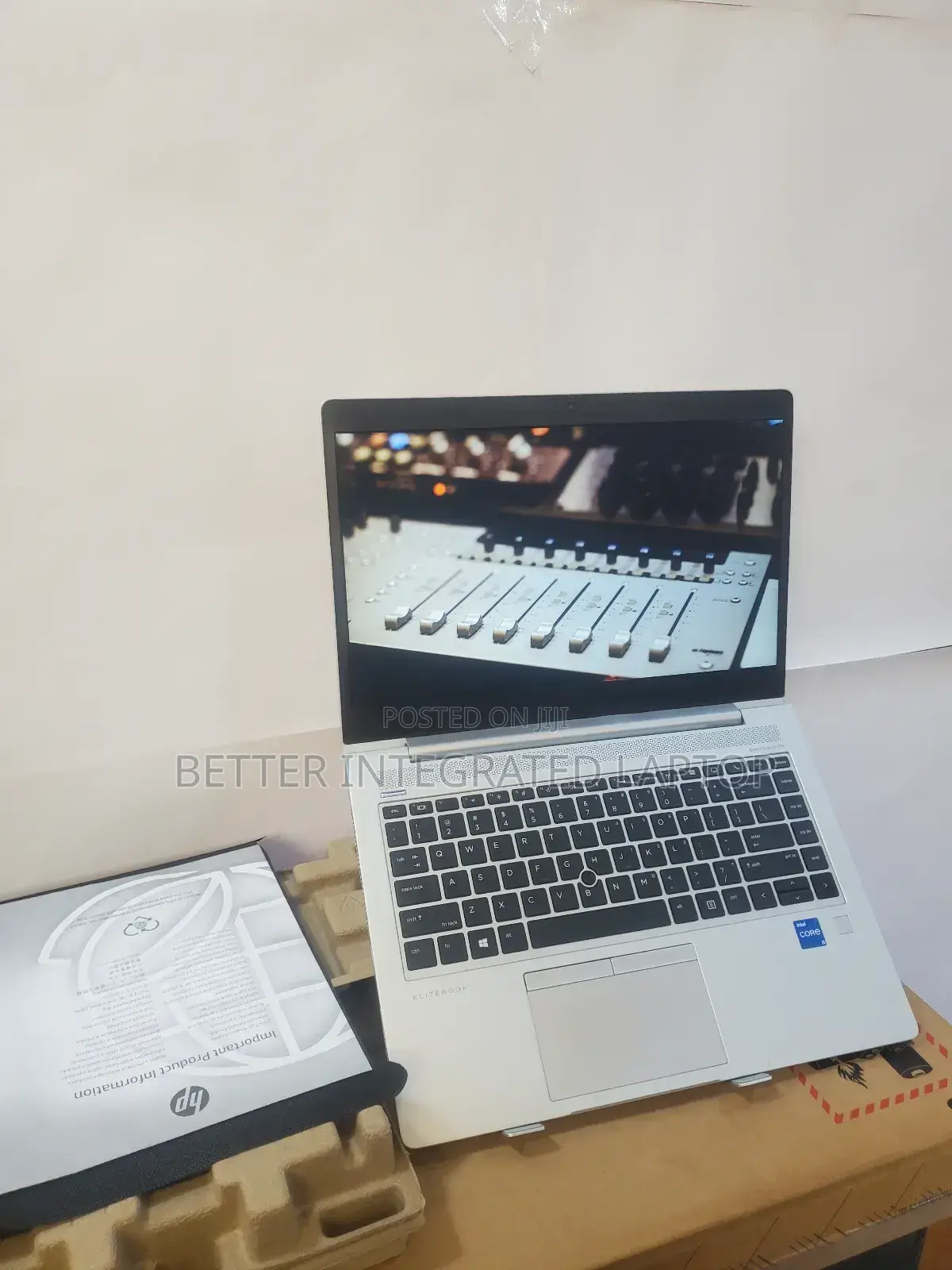 New Laptop HP EliteBook 8730W 16GB Intel Core i5 SSD 1T