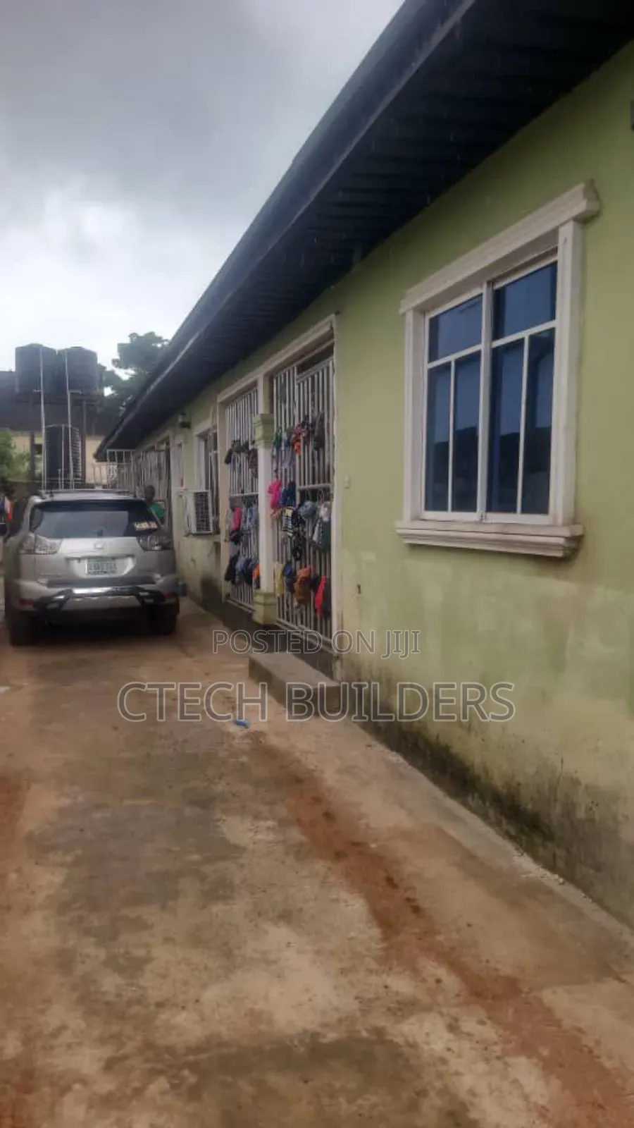 6bdrm Bungalow in Benin City for sale