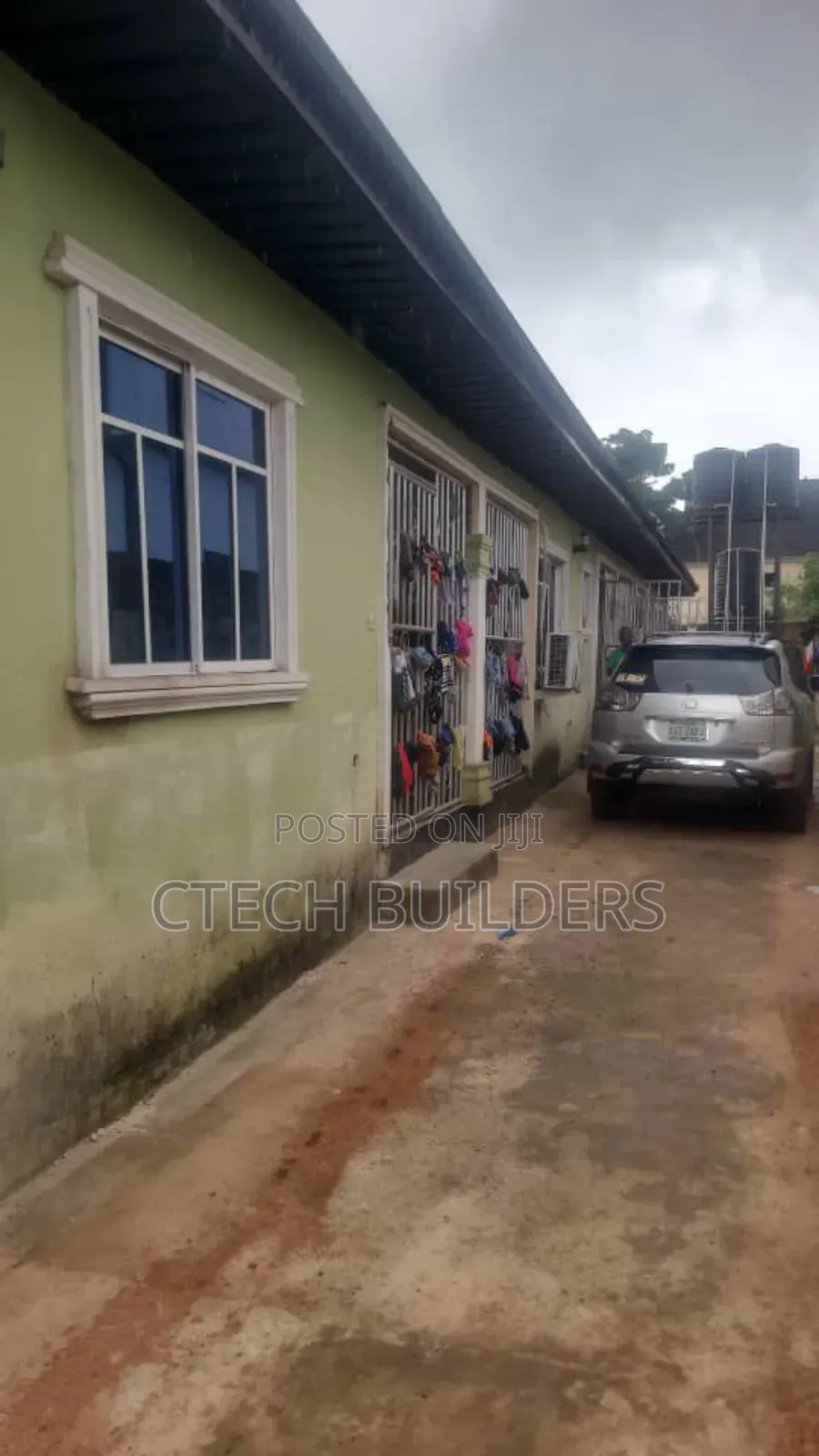 6bdrm Bungalow in Benin City for sale