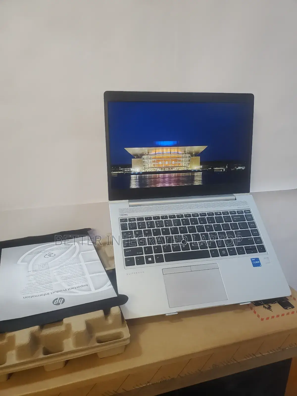 New Laptop HP EliteBook 8570W 16GB Intel Core i5 SSD 1T