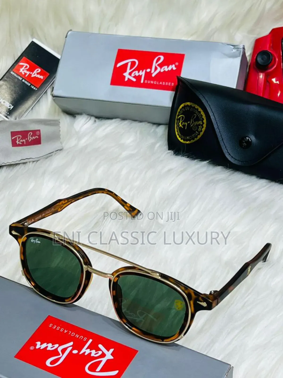 Classic Luxury Men's Eyewear Collection Rayban Well Branded