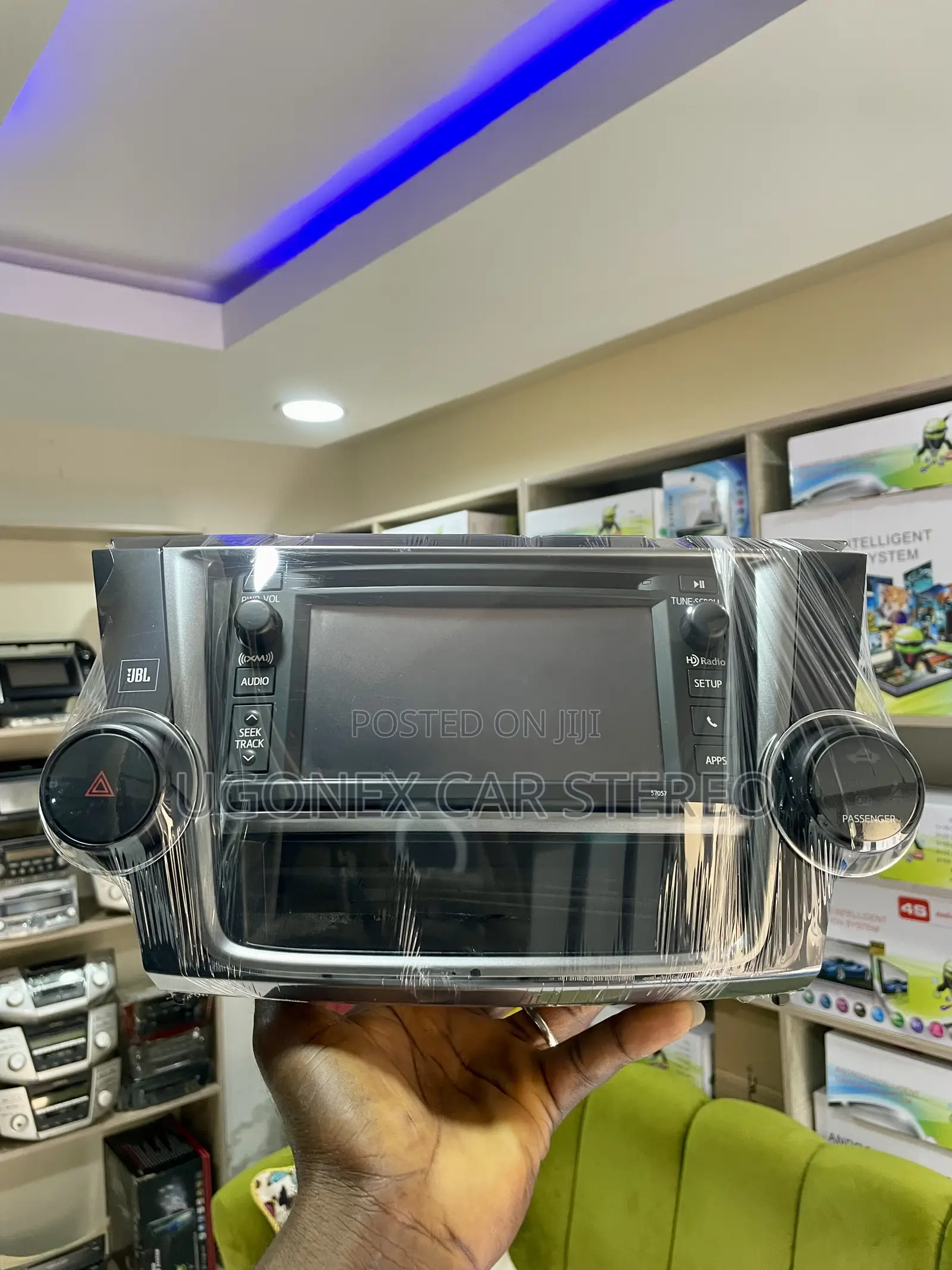 2010-13 Toyota Highlander Factory Navigation System