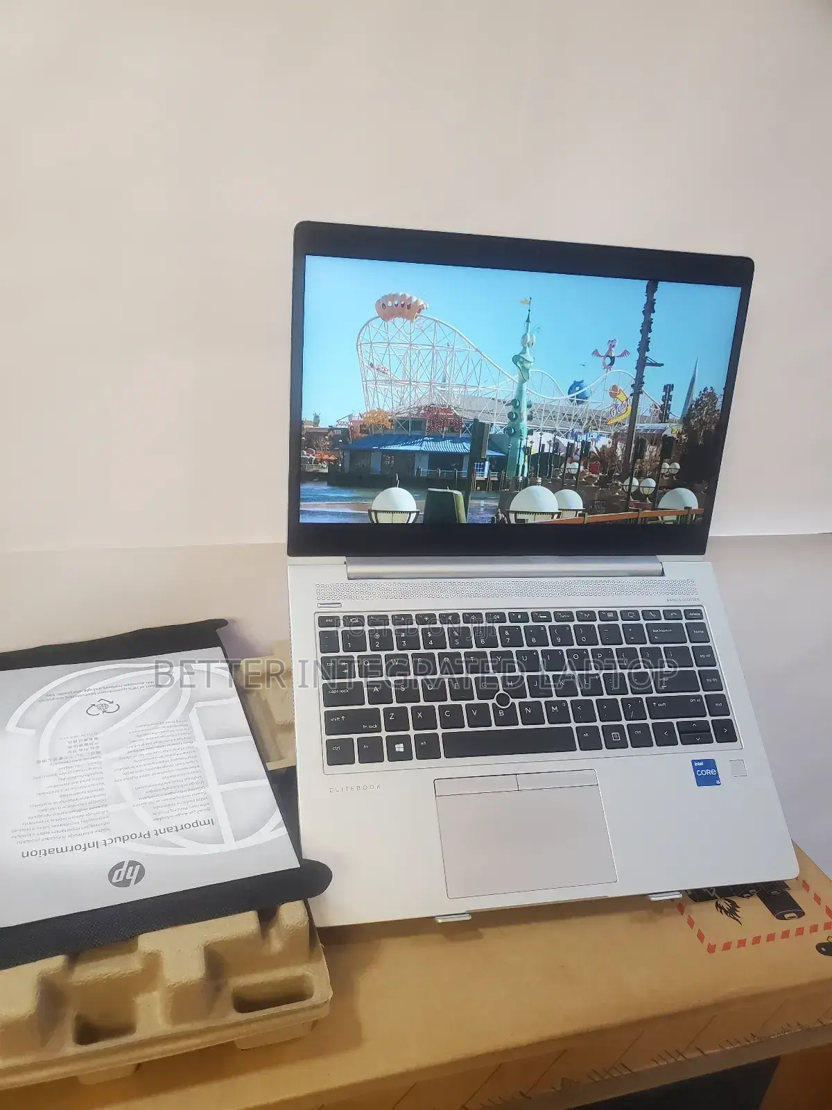 New Laptop HP EliteBook 8760W 16GB Intel Core I5 SSD 256GB