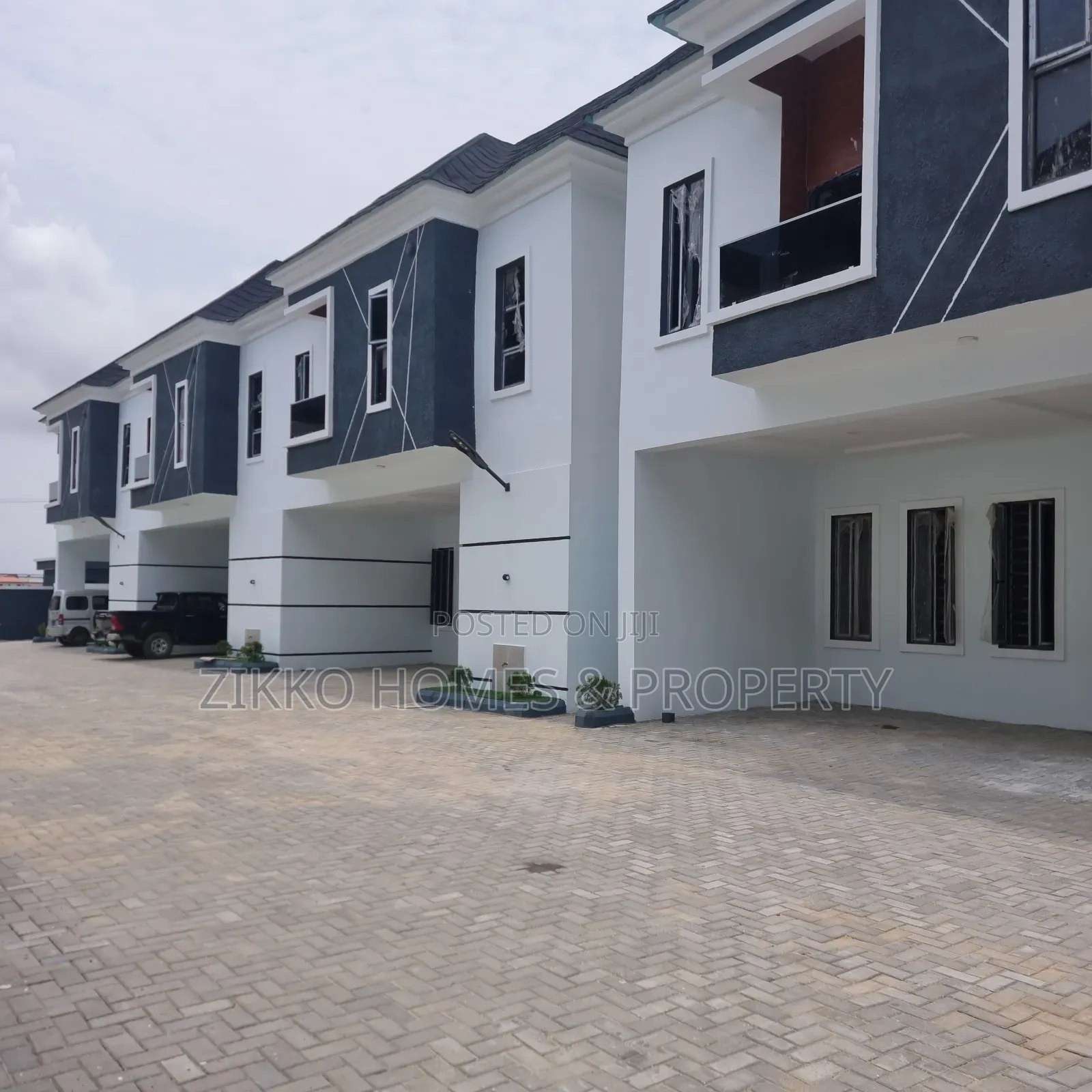 4bdrm Townhouse/Terrace in Ajah for sale