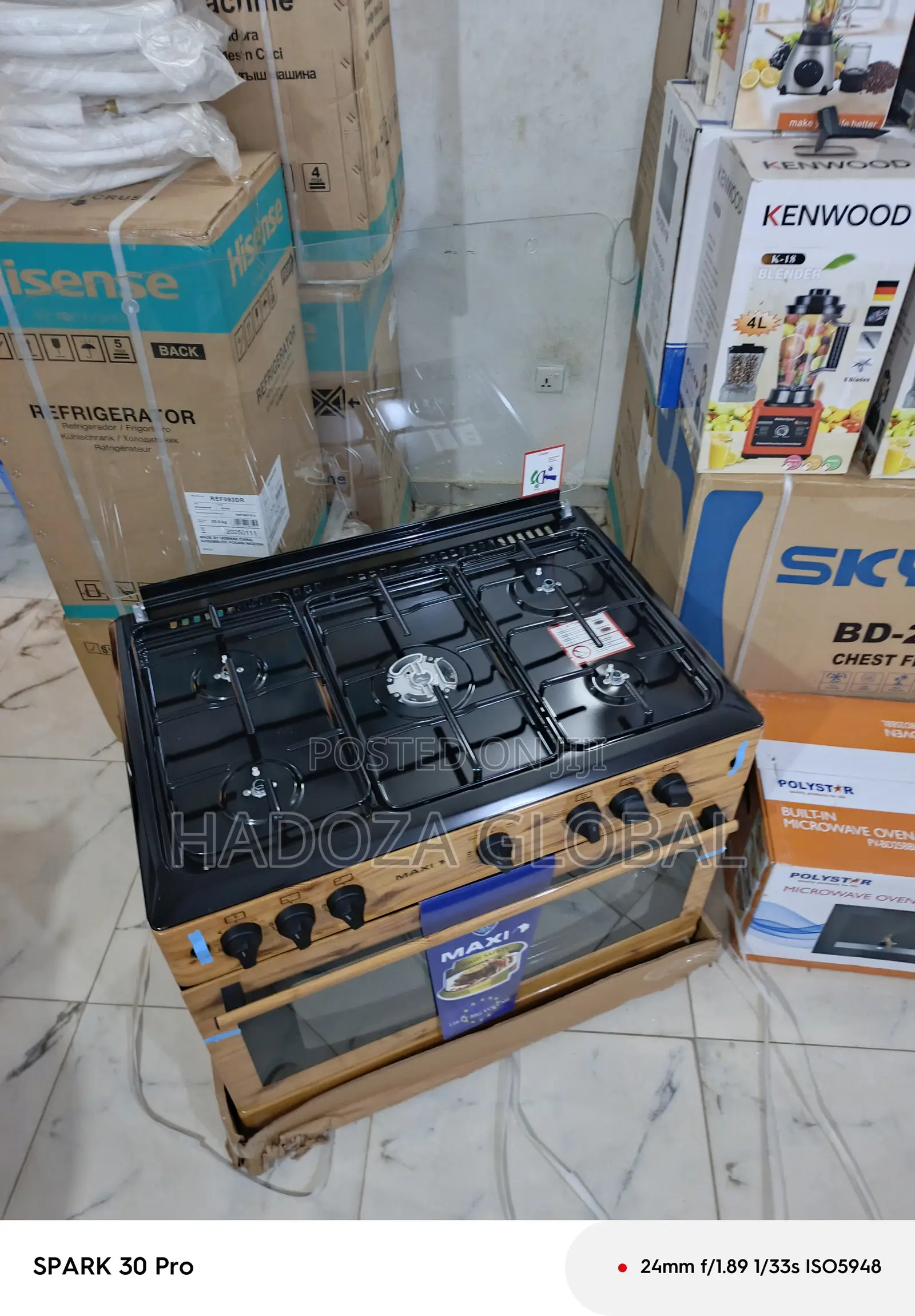 Heavy Duty Cooking Power – 5 Gas Burners + Oven