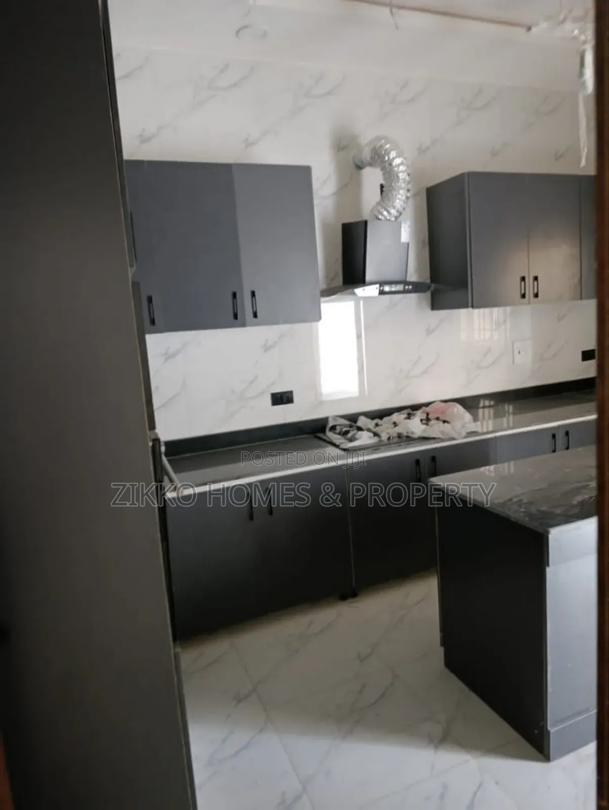 4bdrm Townhouse/Terrace in Ajah for sale