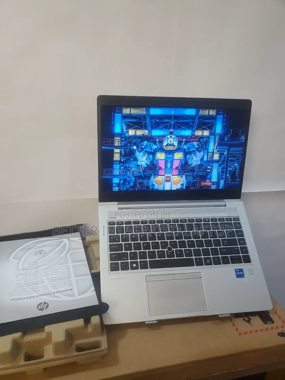 New Laptop HP EliteBook 8760W 12GB Intel Core i5 SSD 1T