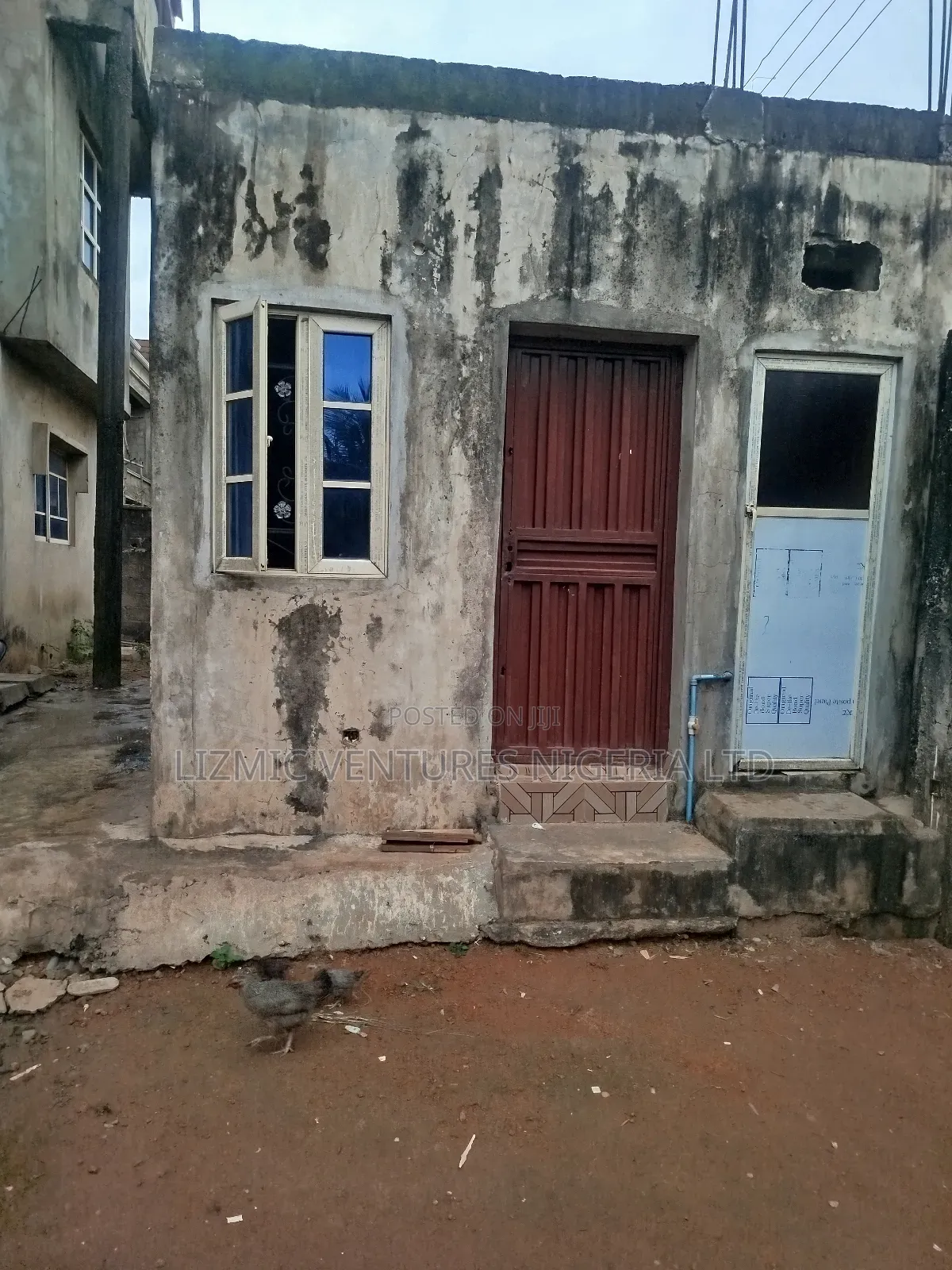 4bdrm Block of Flats in Manna Cola Estate, Ajegunle for sale