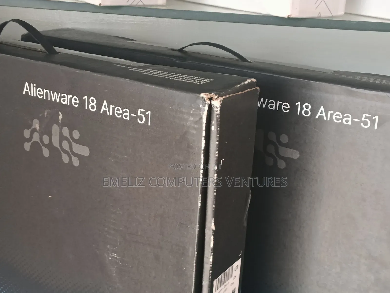 New Laptop Dell Alienware 18 Area-51 64GB Intel Core Ultra 9 SSD 2T