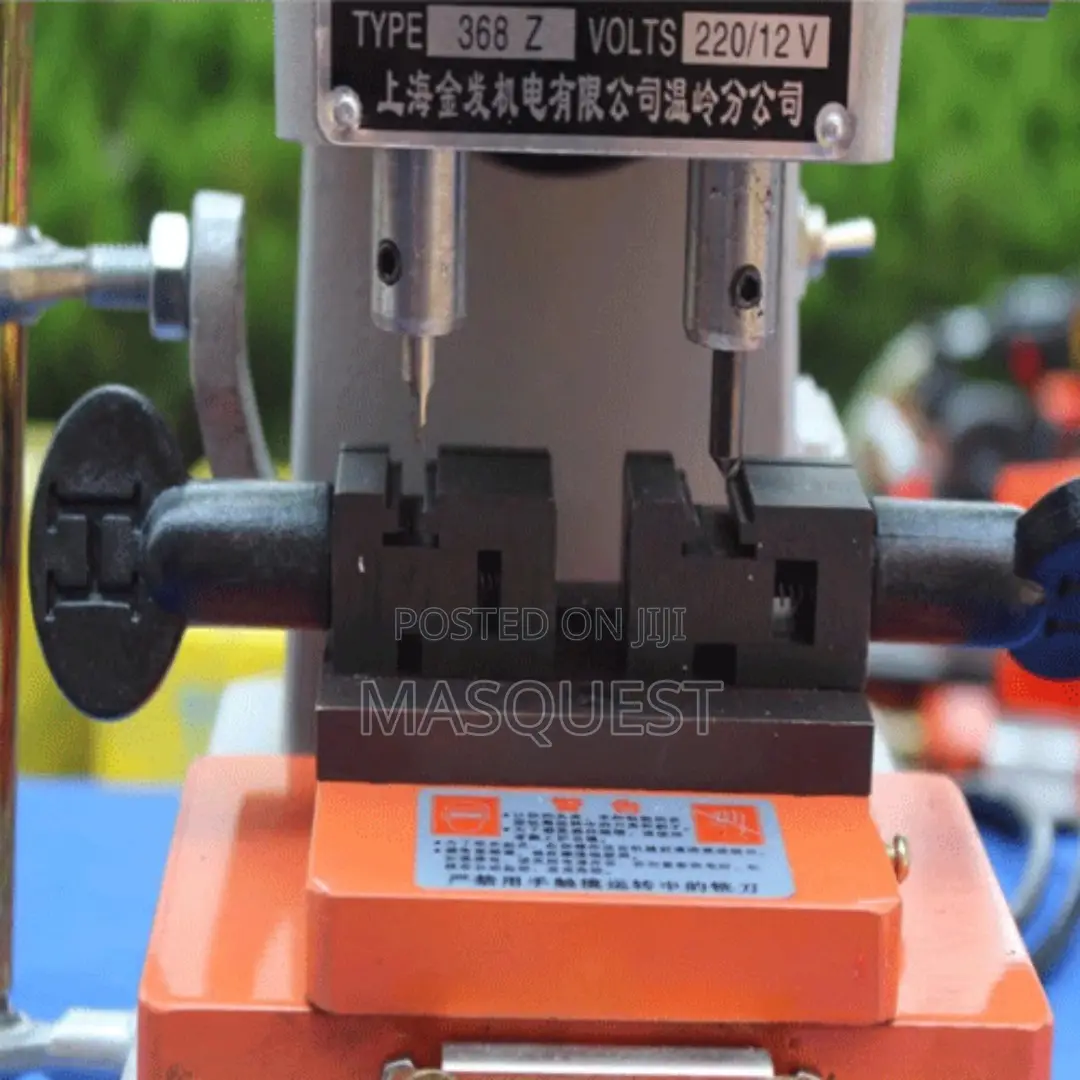 Defu 368z 220/12v Key Cutting Copy Machine With Battery