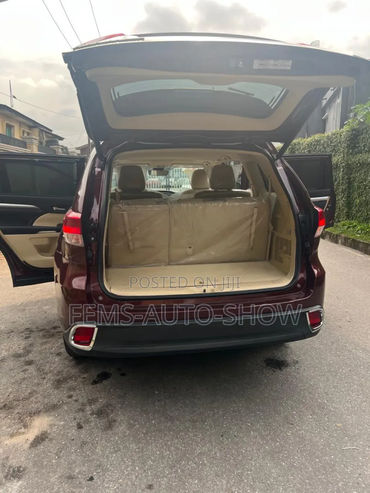 Toyota Highlander XLE 2019 Burgundy