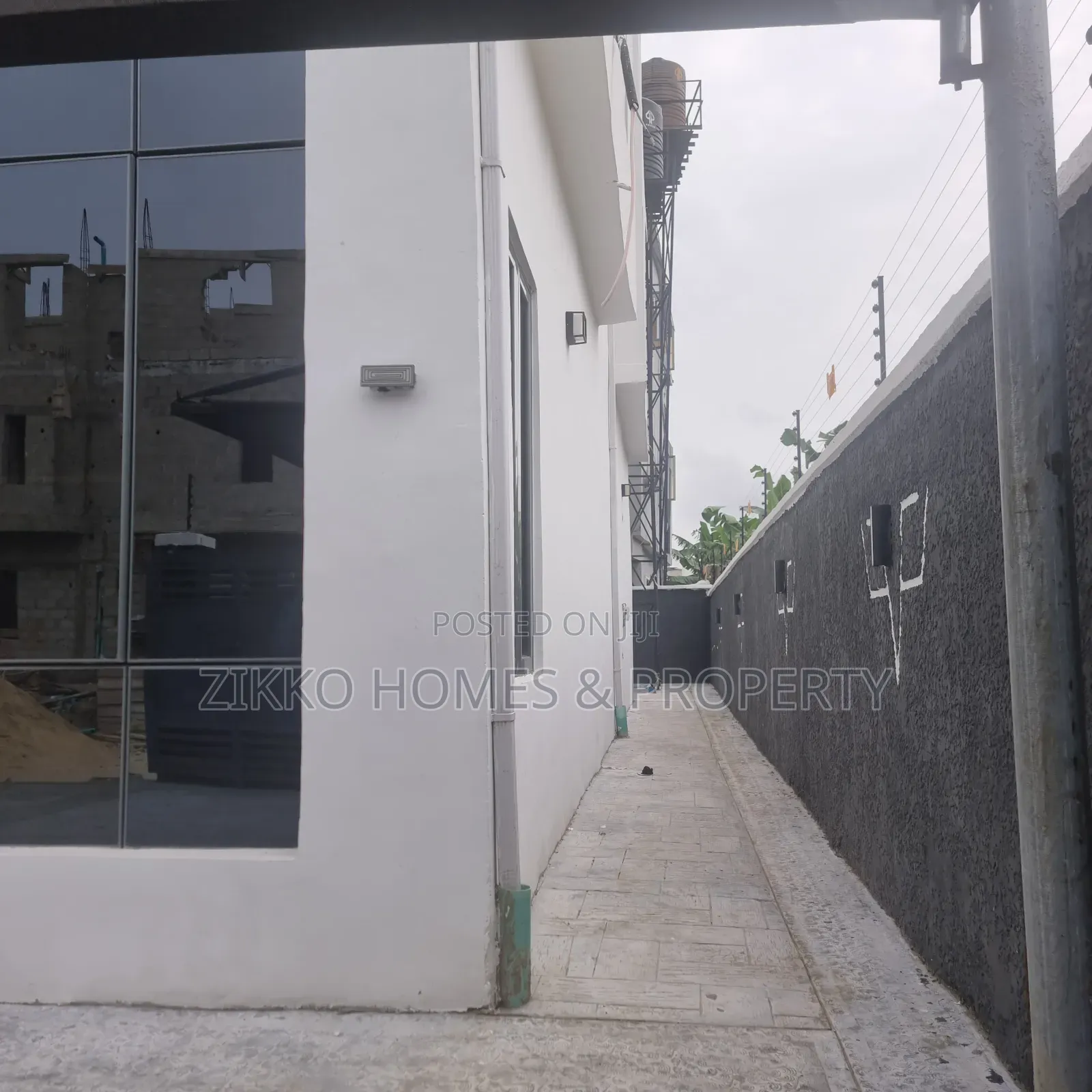 5bdrm Duplex in Ajah for sale