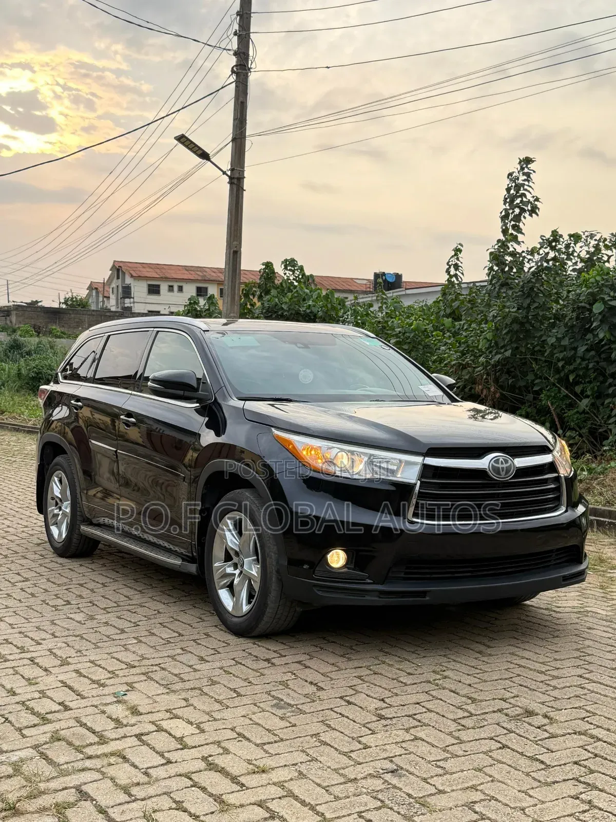 Toyota Highlander Limited Platinum V6 4x2 (3.5L 6cyl 6A) 2016 Black