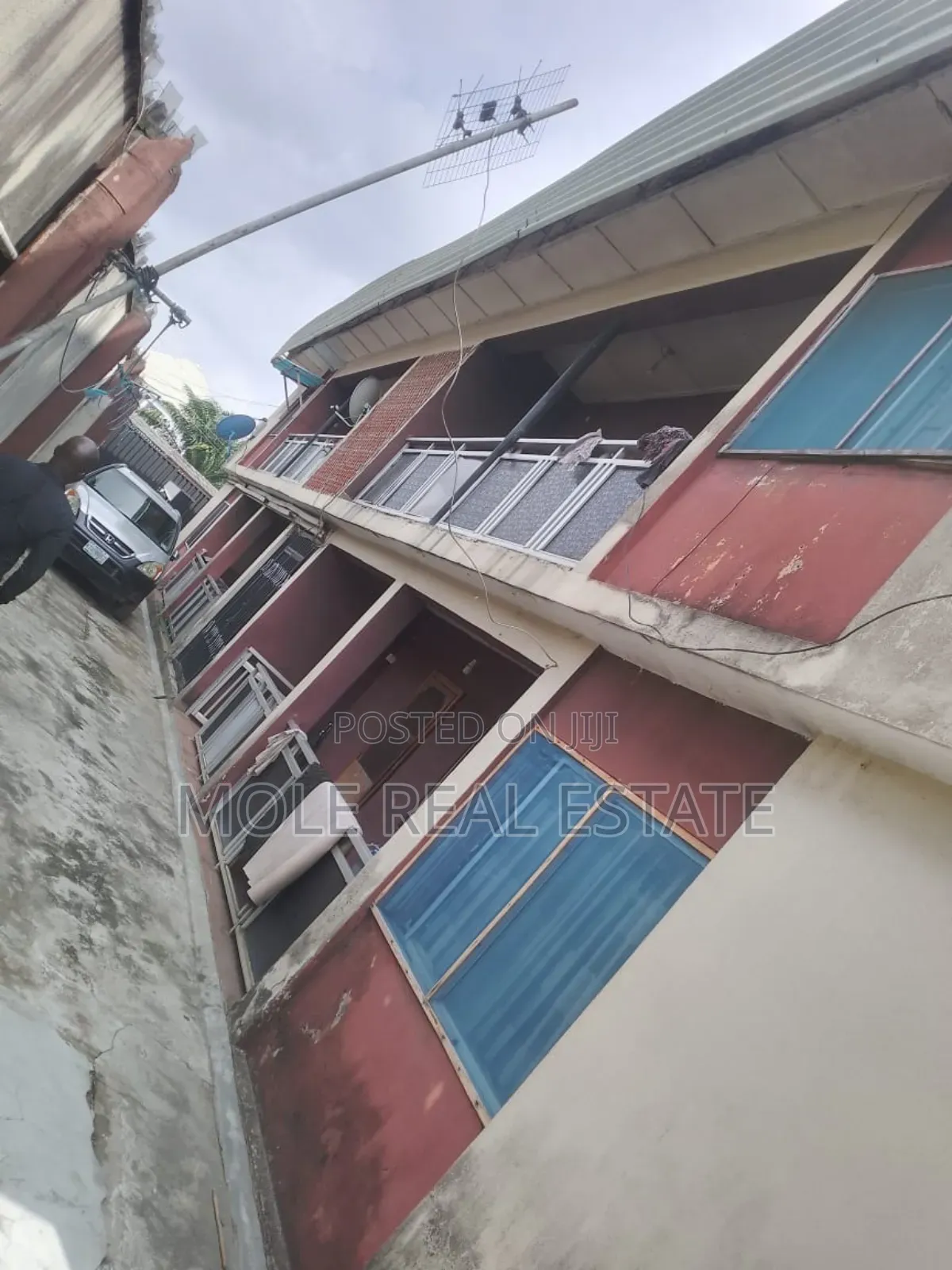 3bdrm Block of Flats in Akowonjo, Egbeda / Egbeda for sale
