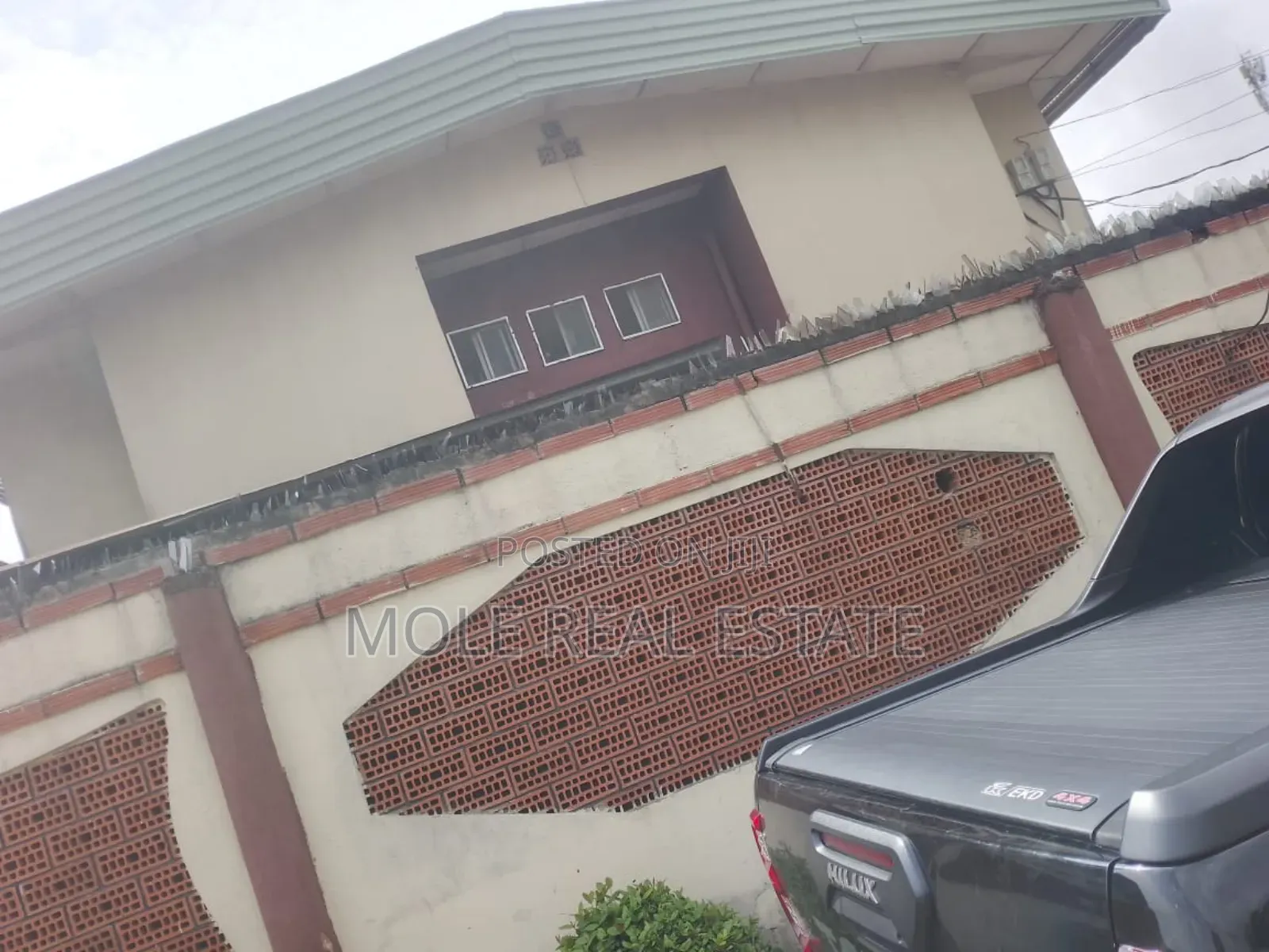 3bdrm Block of Flats in Akowonjo, Egbeda / Egbeda for sale