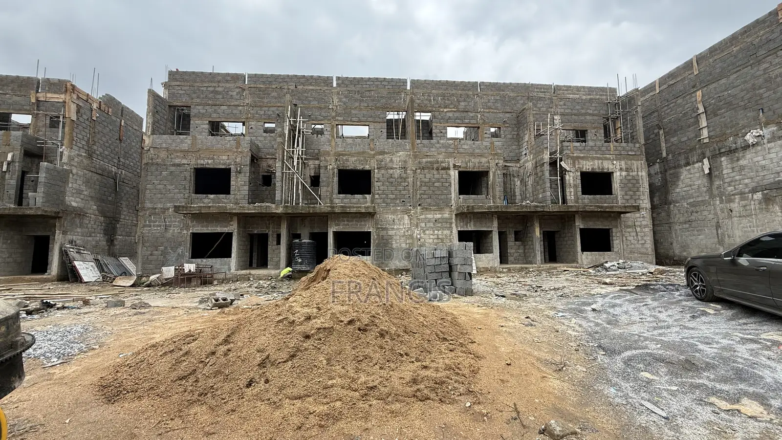 4bdrm Townhouse/Terrace in Hills View Estate, Gwarinpa