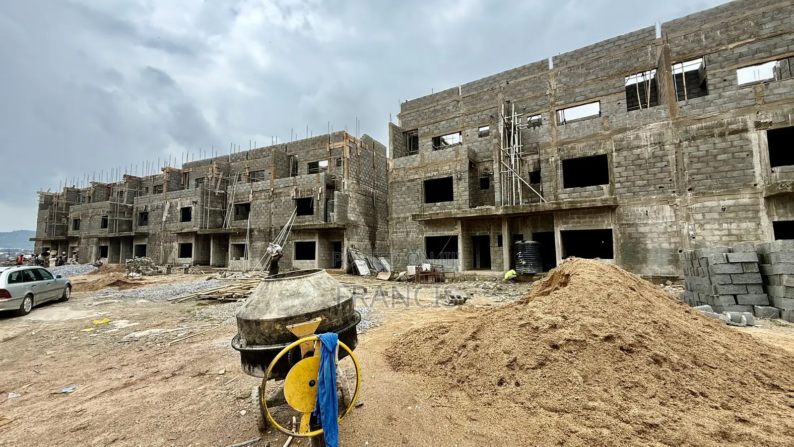 4bdrm Townhouse/Terrace in Hills View Estate, Gwarinpa