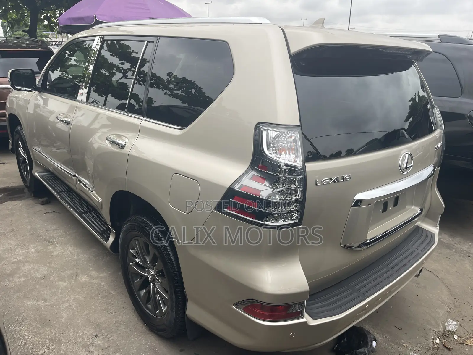 Lexus GX 2014 Gold