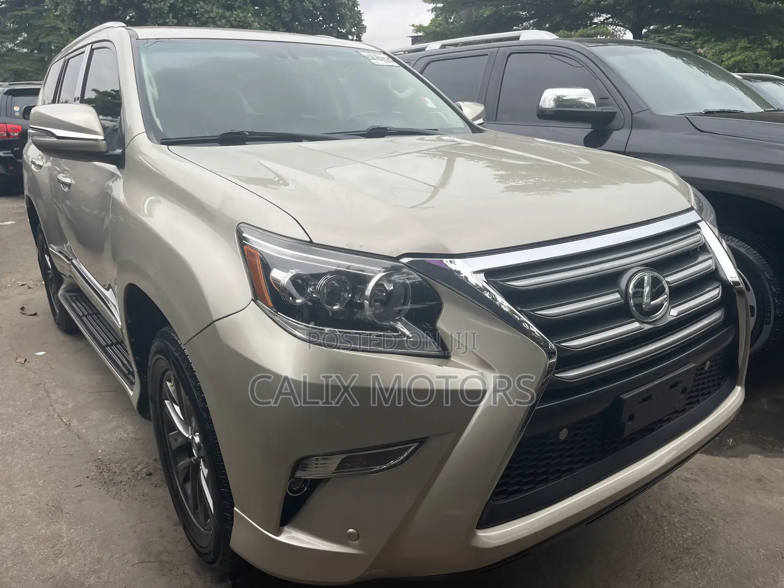 Lexus GX 2014 Gold
