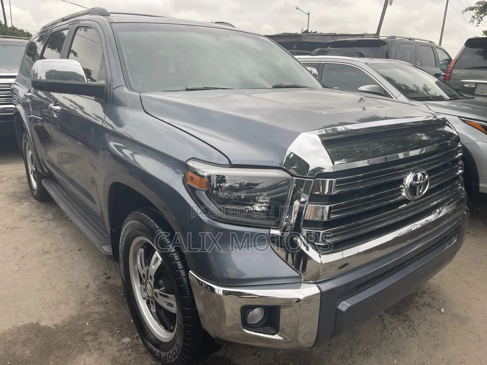 Toyota Sequoia 2016 Gray
