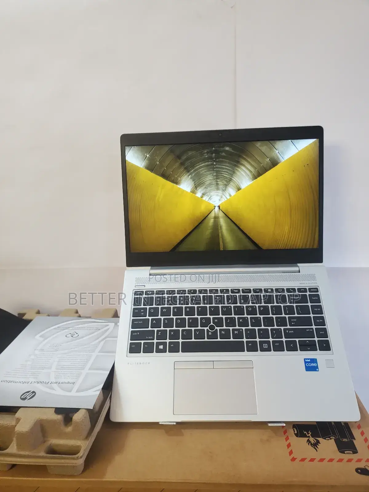 New Laptop HP EliteBook 725 G4 8GB Intel Core i5 SSD 1T